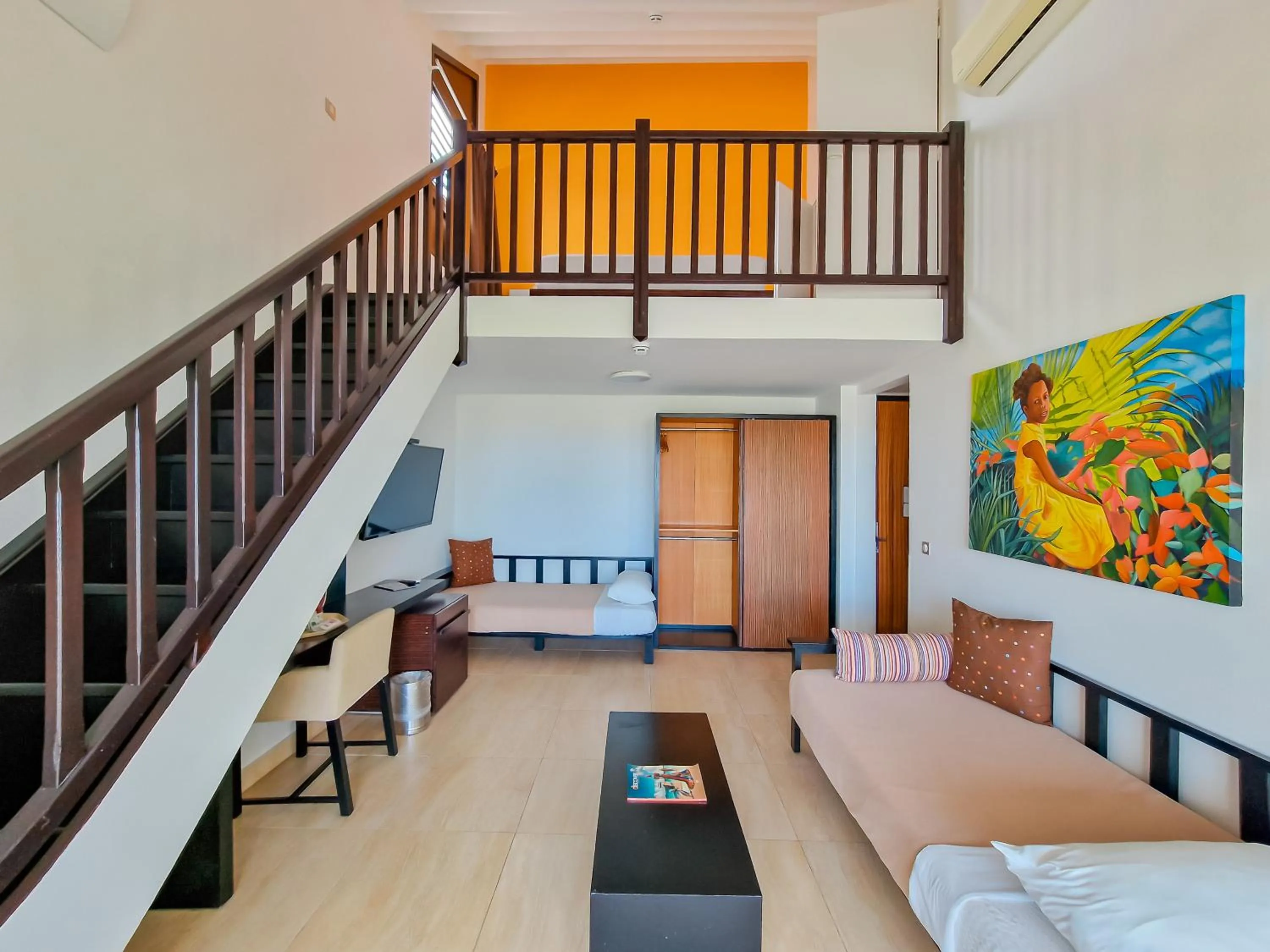 Bed in Hommage Hotel & Residences