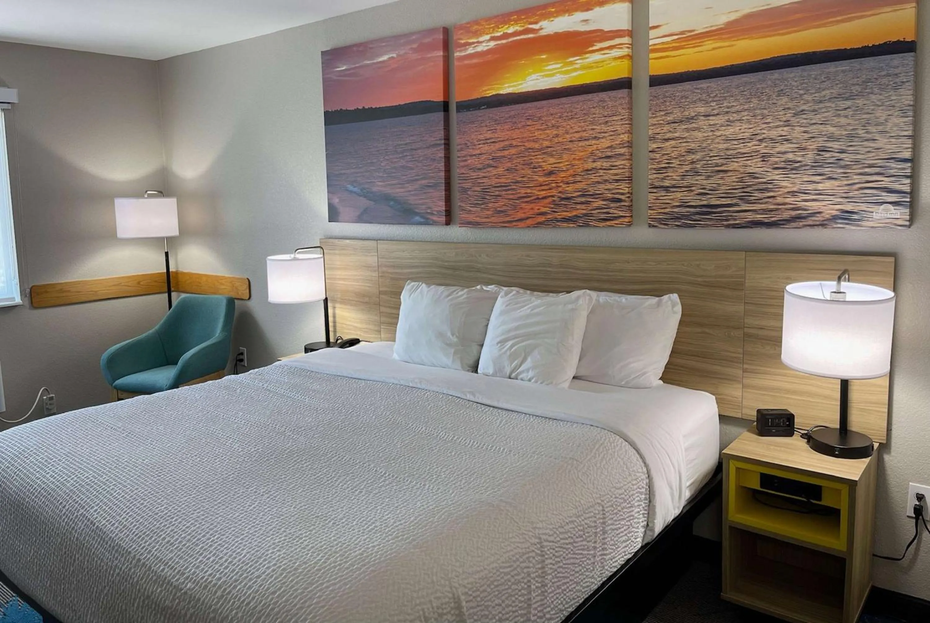 Photo of the whole room, Bed in Days Inn by Wyndham Imlay City