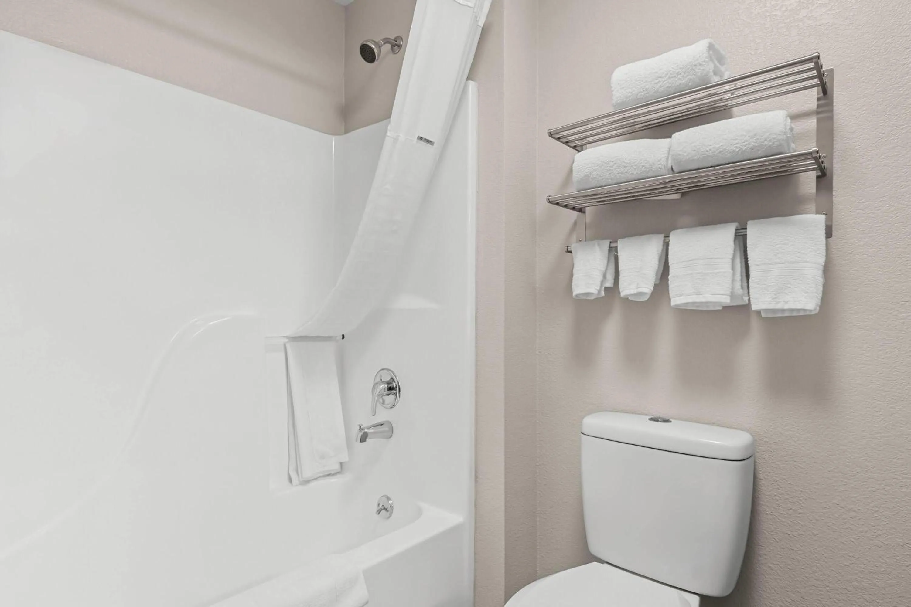 Bathroom in Days Inn by Wyndham Imlay City