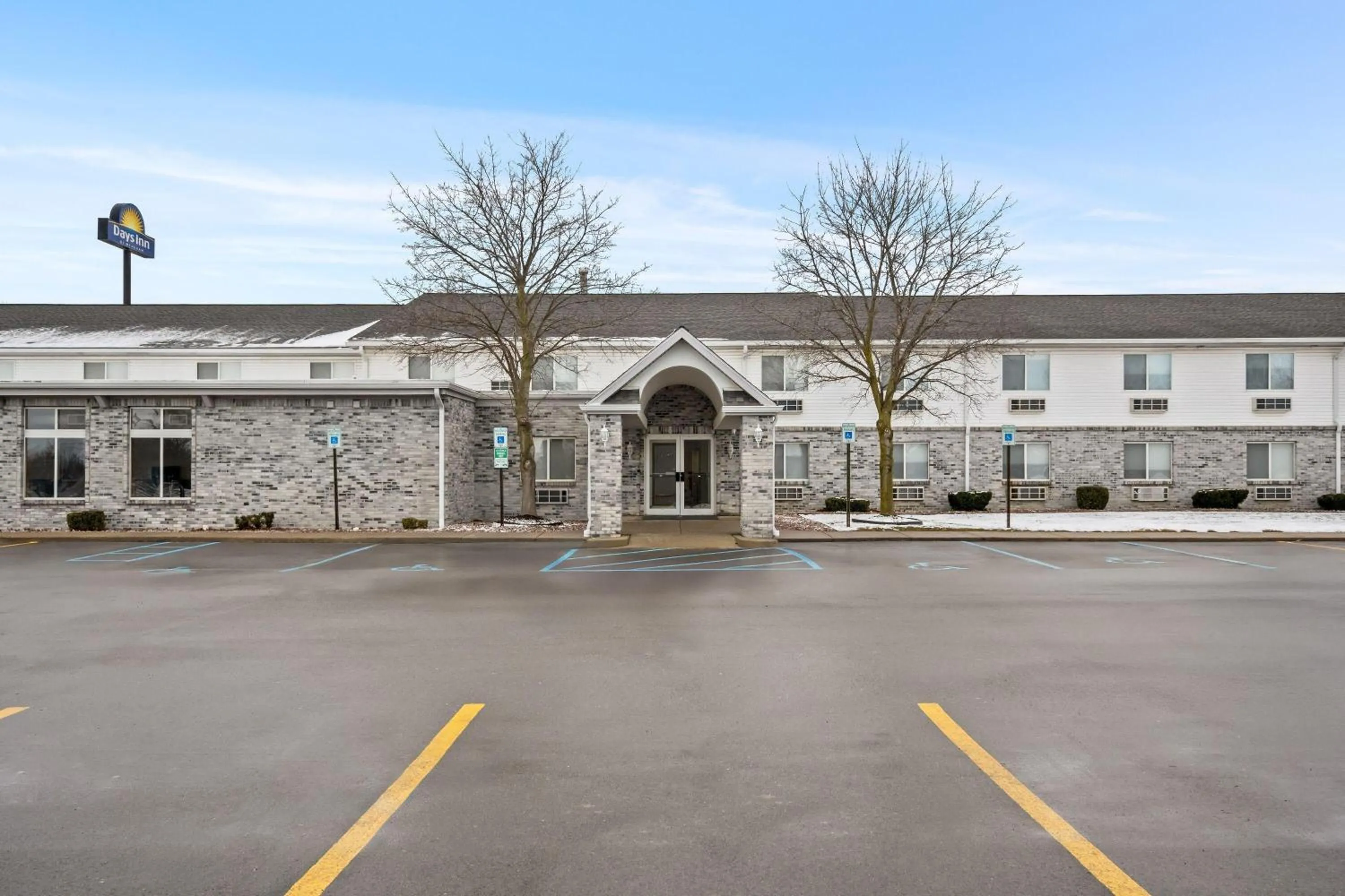 Days Inn by Wyndham Imlay City