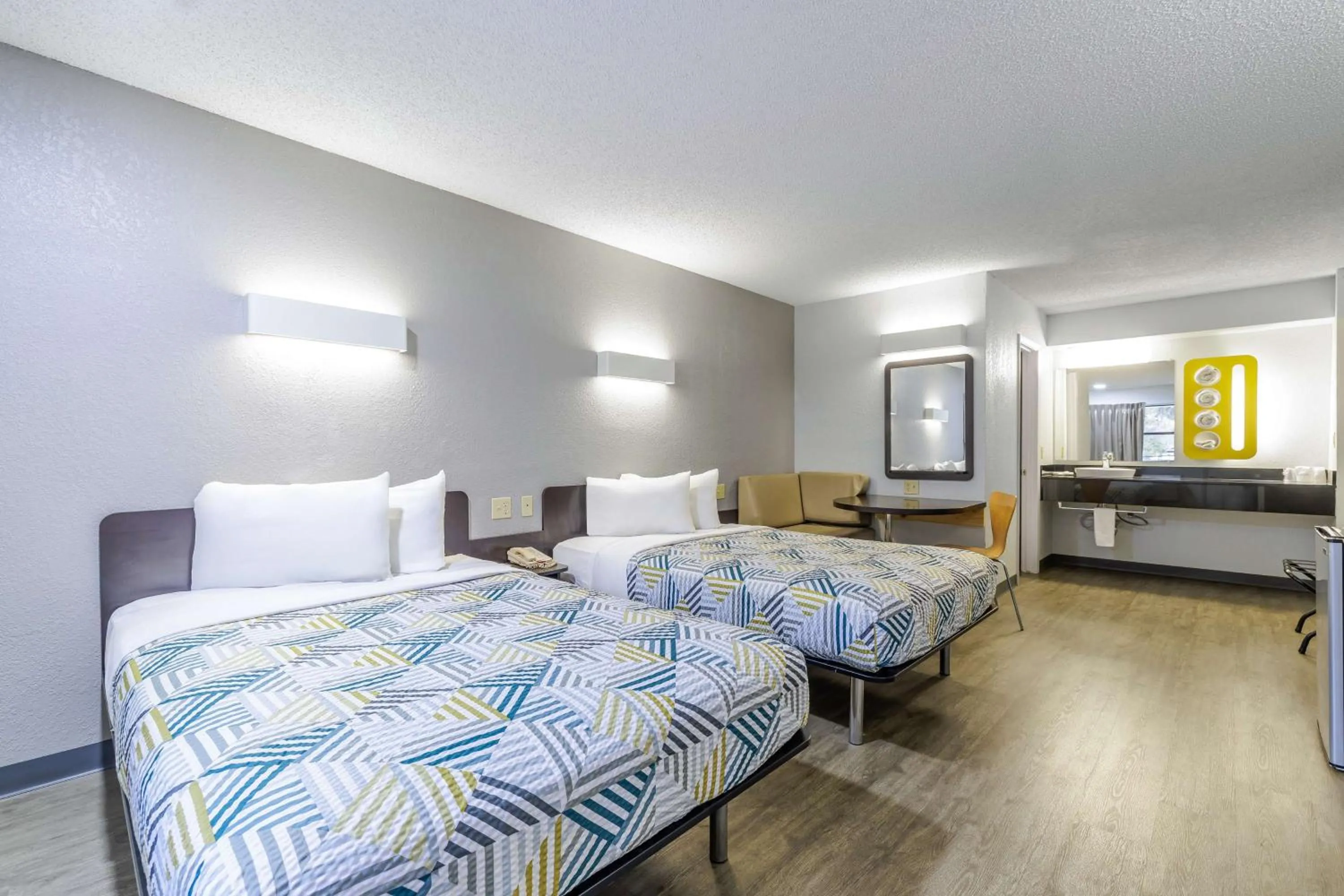 Bedroom, Bed in Motel 6 Boerne TX