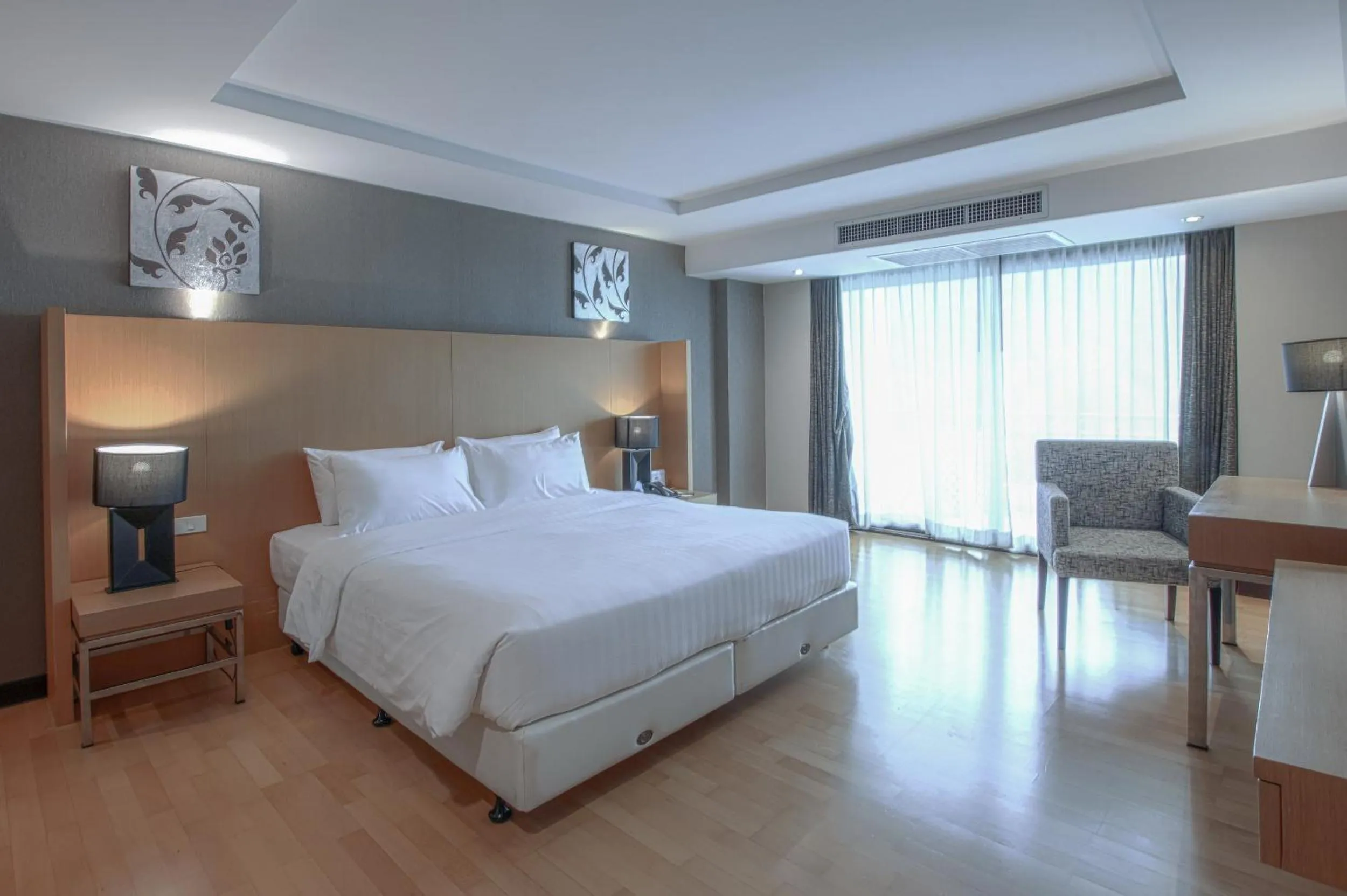 Bed in Alpine Golf Resort Chiang Mai