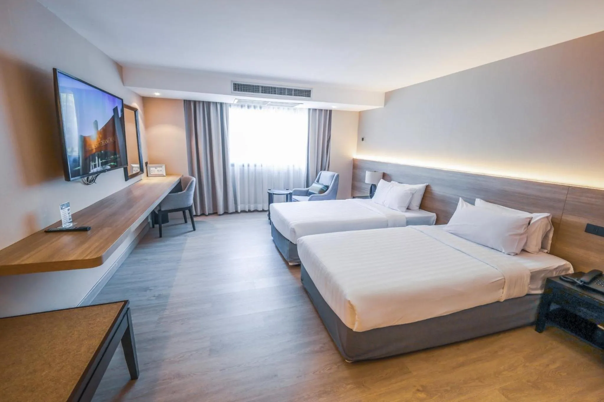 Bed in Alpine Golf Resort Chiang Mai