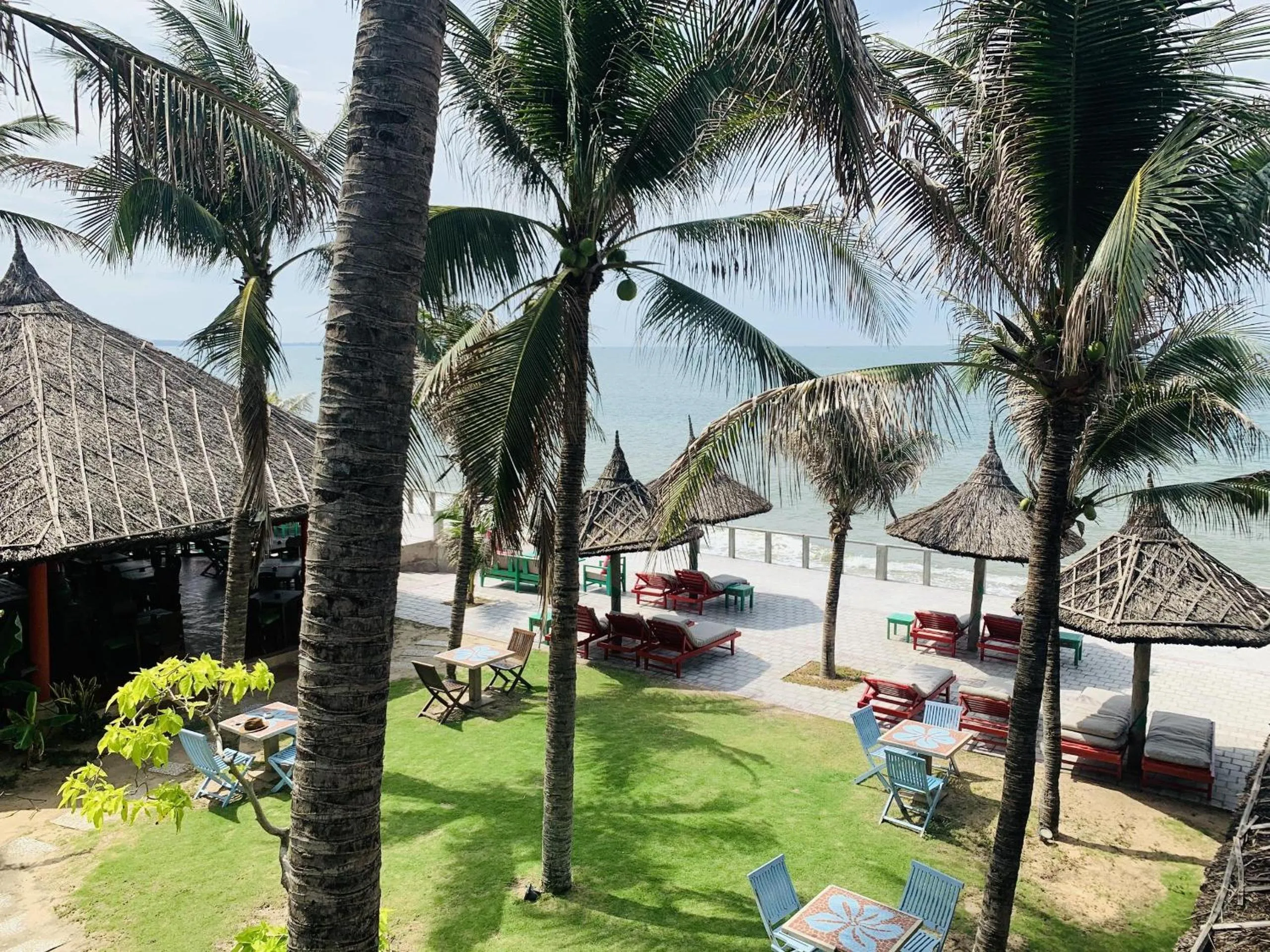 Garden view in Full Moon Beach Resort