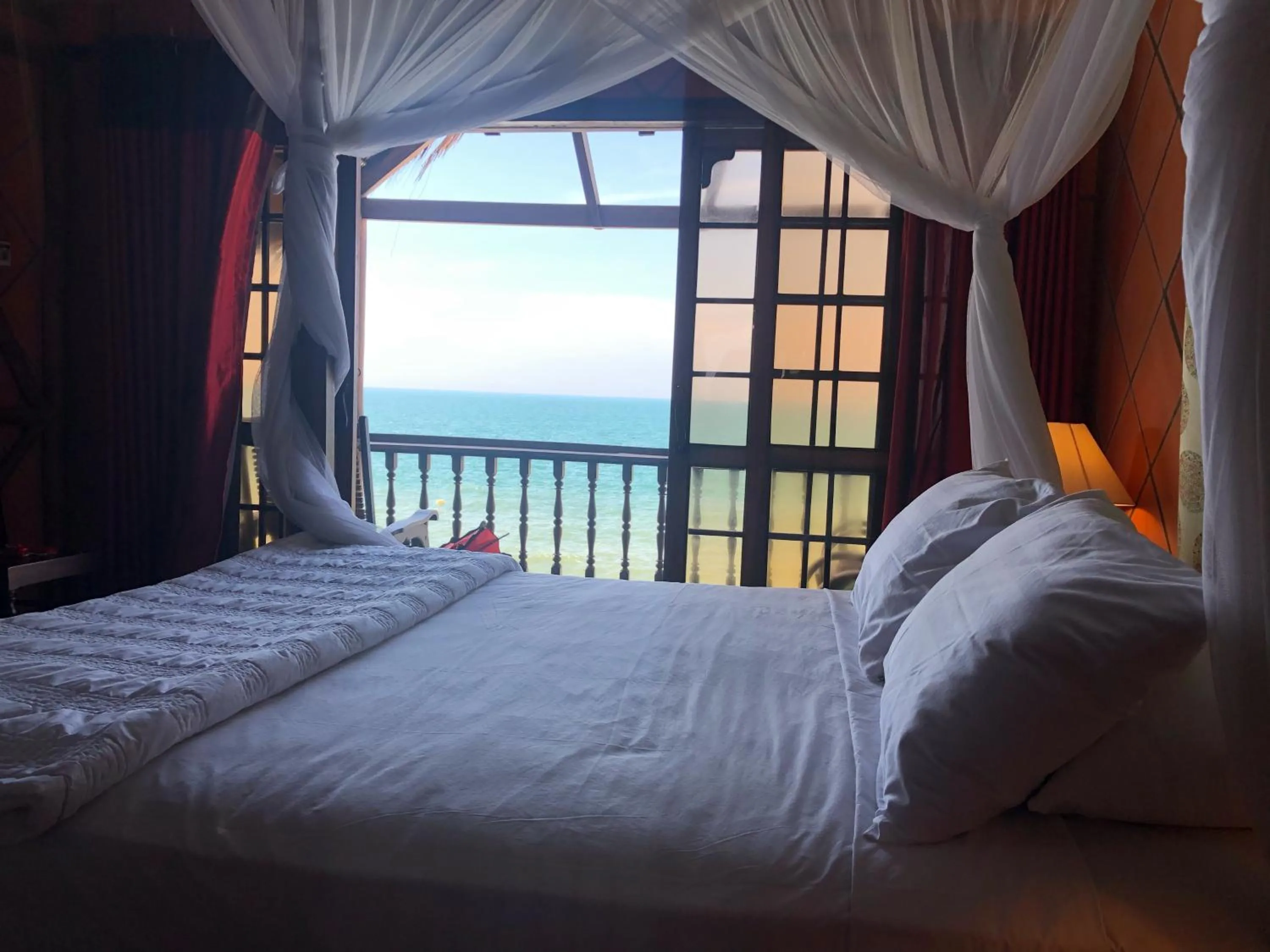 Sea view, Bed in Full Moon Beach Resort