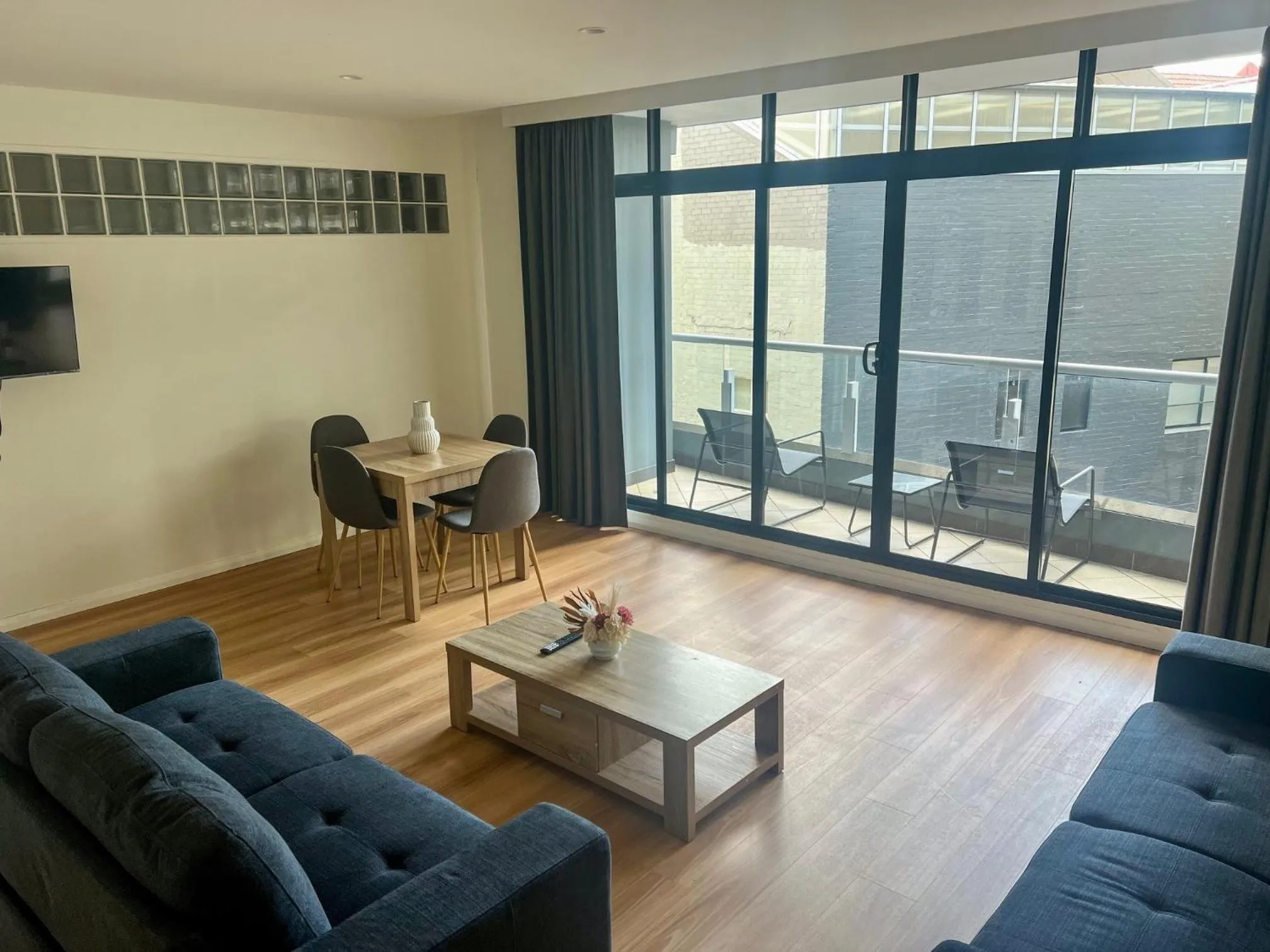 Apartment with Balcony in Stay at Hotel Steyne