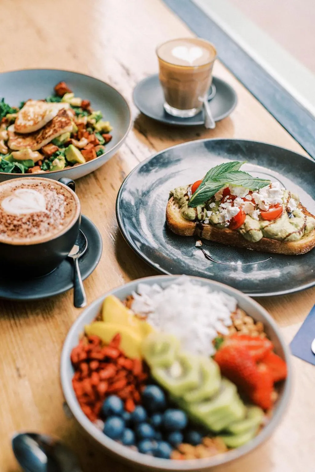 Restaurant/places to eat in Stay at Hotel Steyne