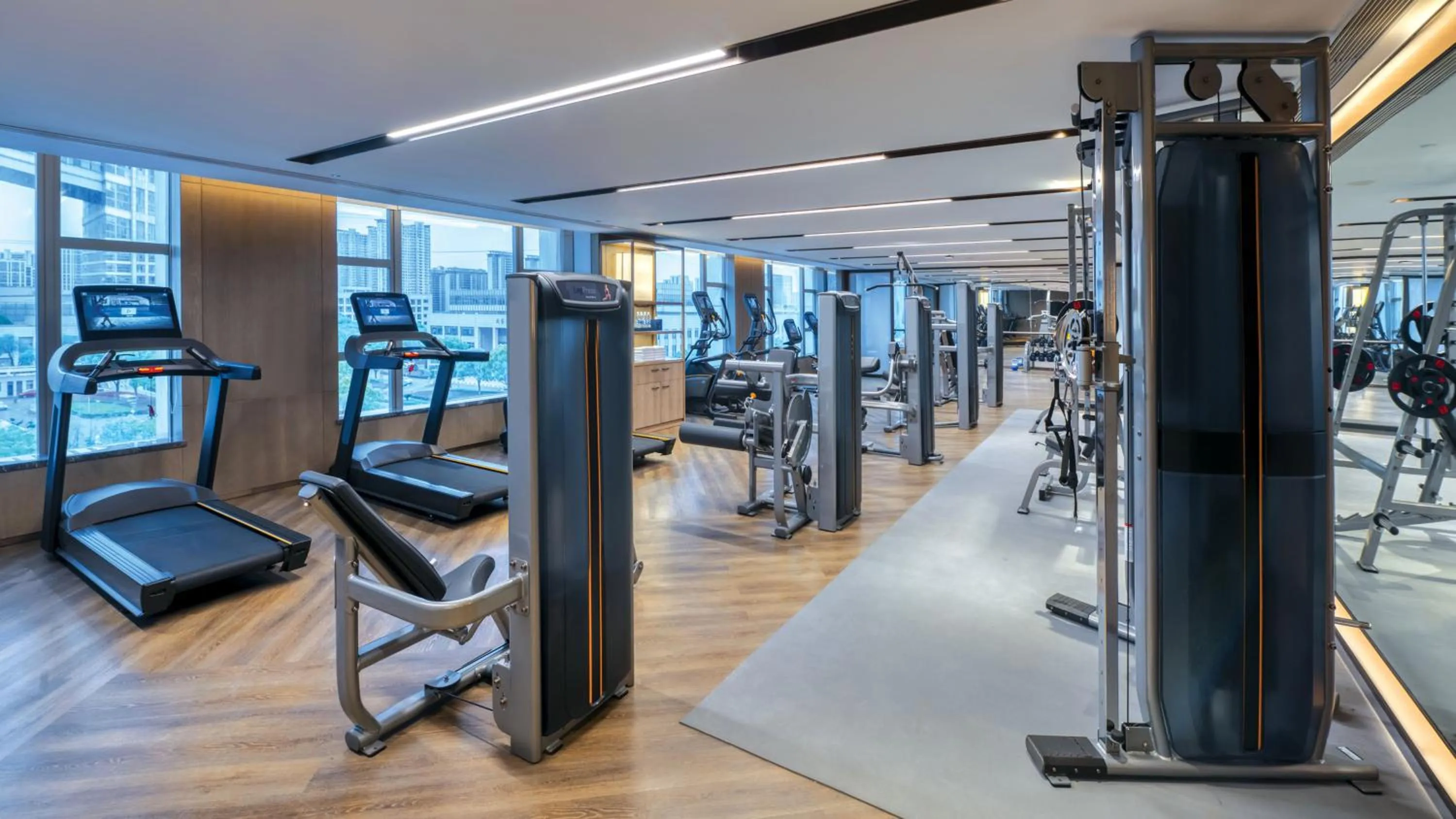 Fitness centre/facilities in Crowne Plaza Rugao