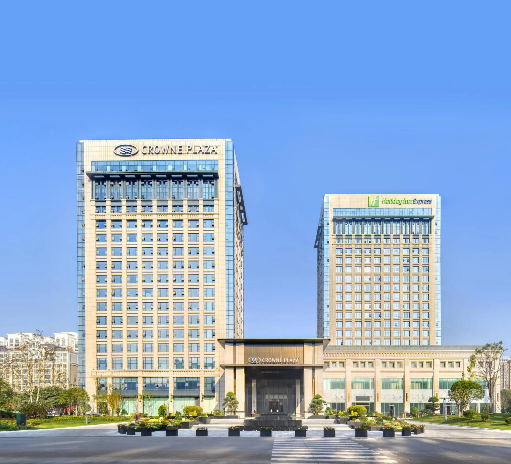 Property building in Crowne Plaza Rugao