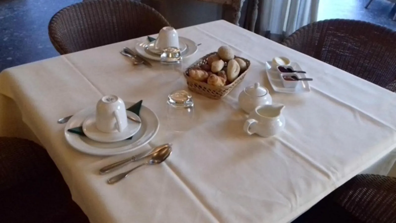 Food and drinks in Bossenstein Golf & Polo Club