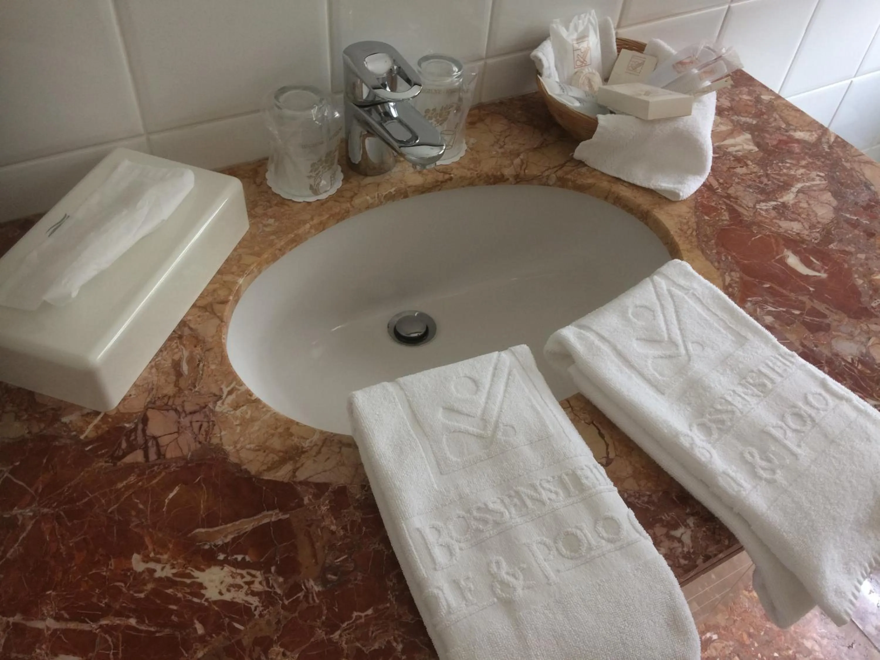 Bathroom in Bossenstein Golf & Polo Club