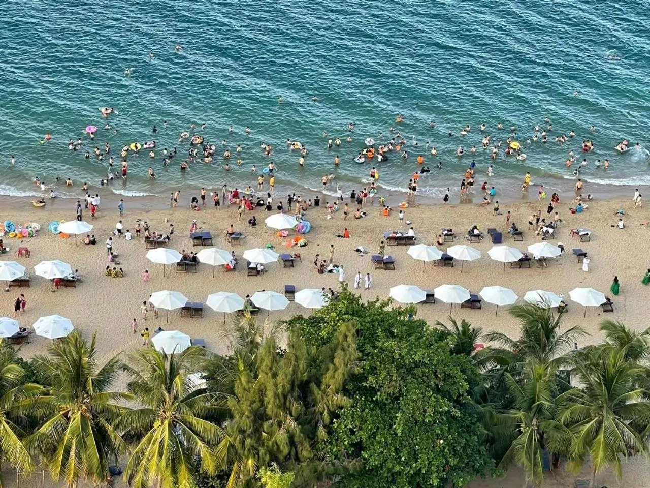 Property building in Sea Pearl Hotel