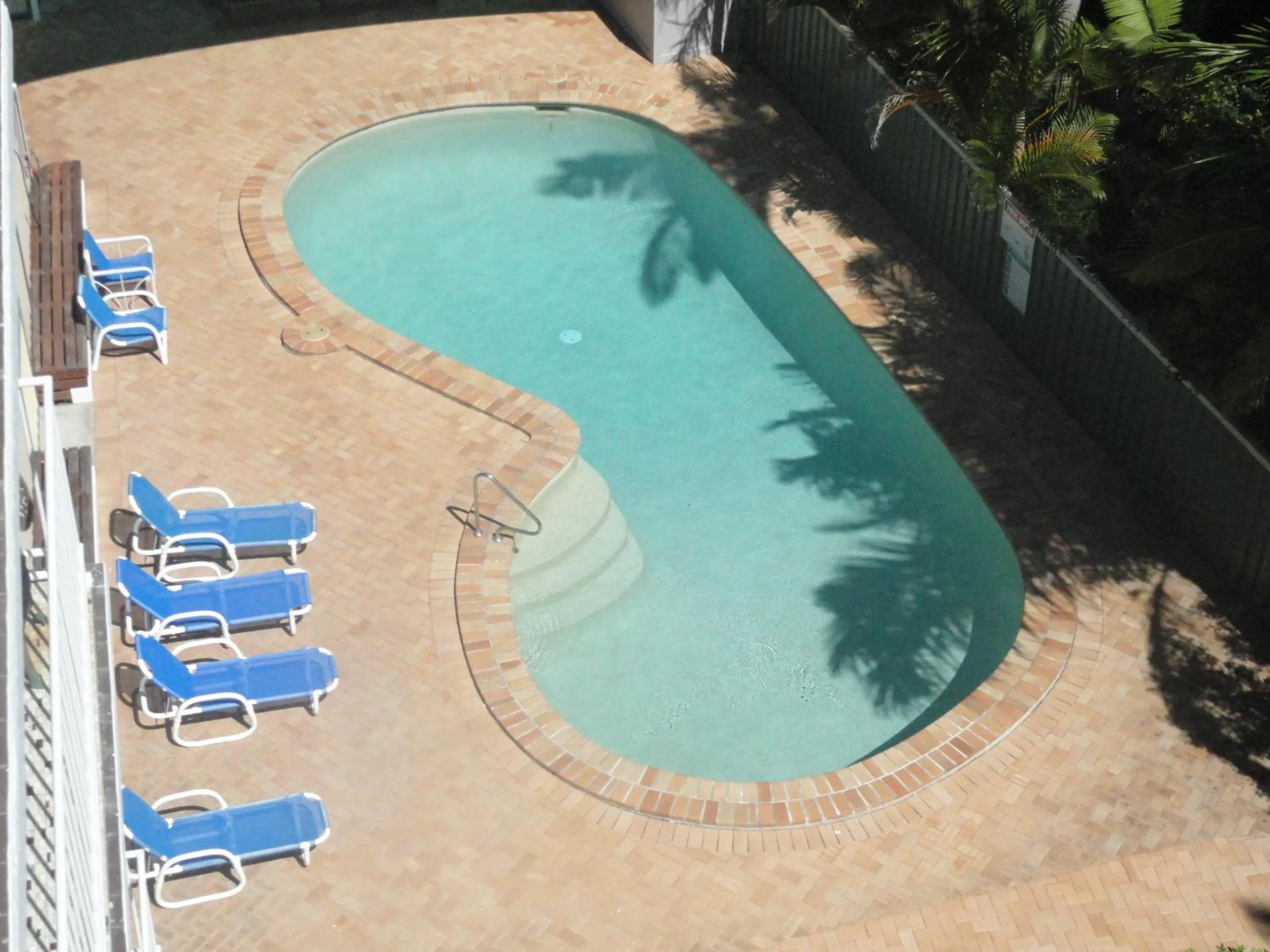 Swimming pool in Queensleigh Holiday Apartments
