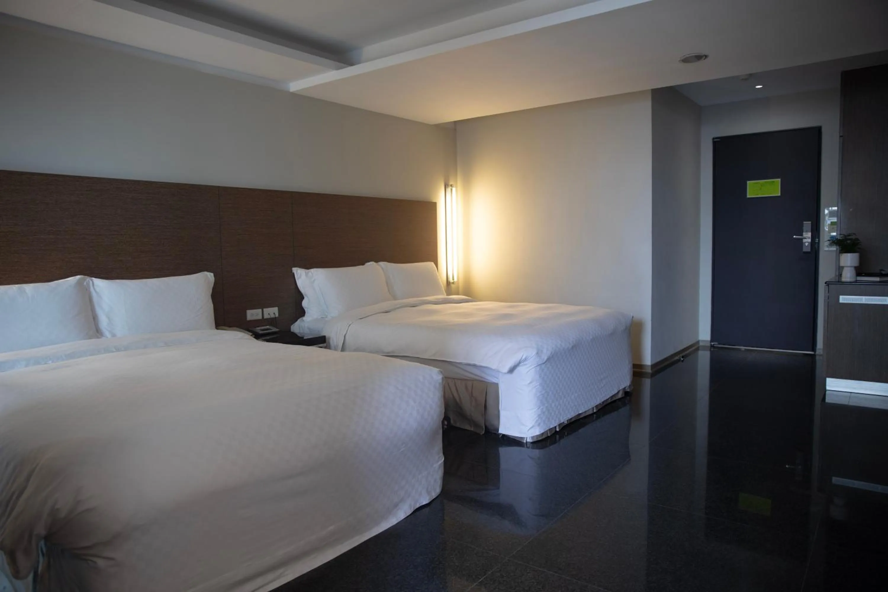 Photo of the whole room, Bed in Kapok Hotel & Resorts