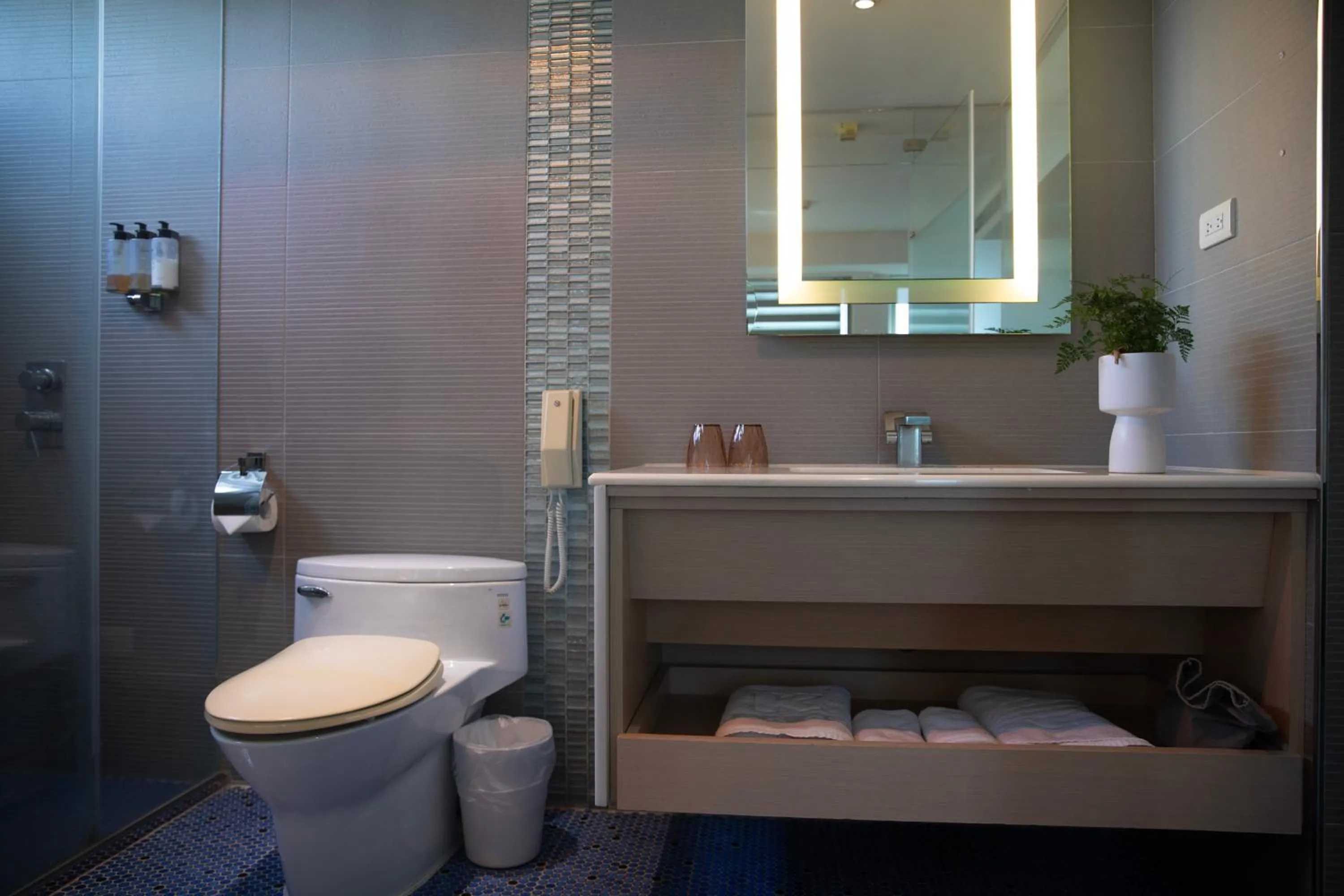 Bathroom in Kapok Hotel & Resorts