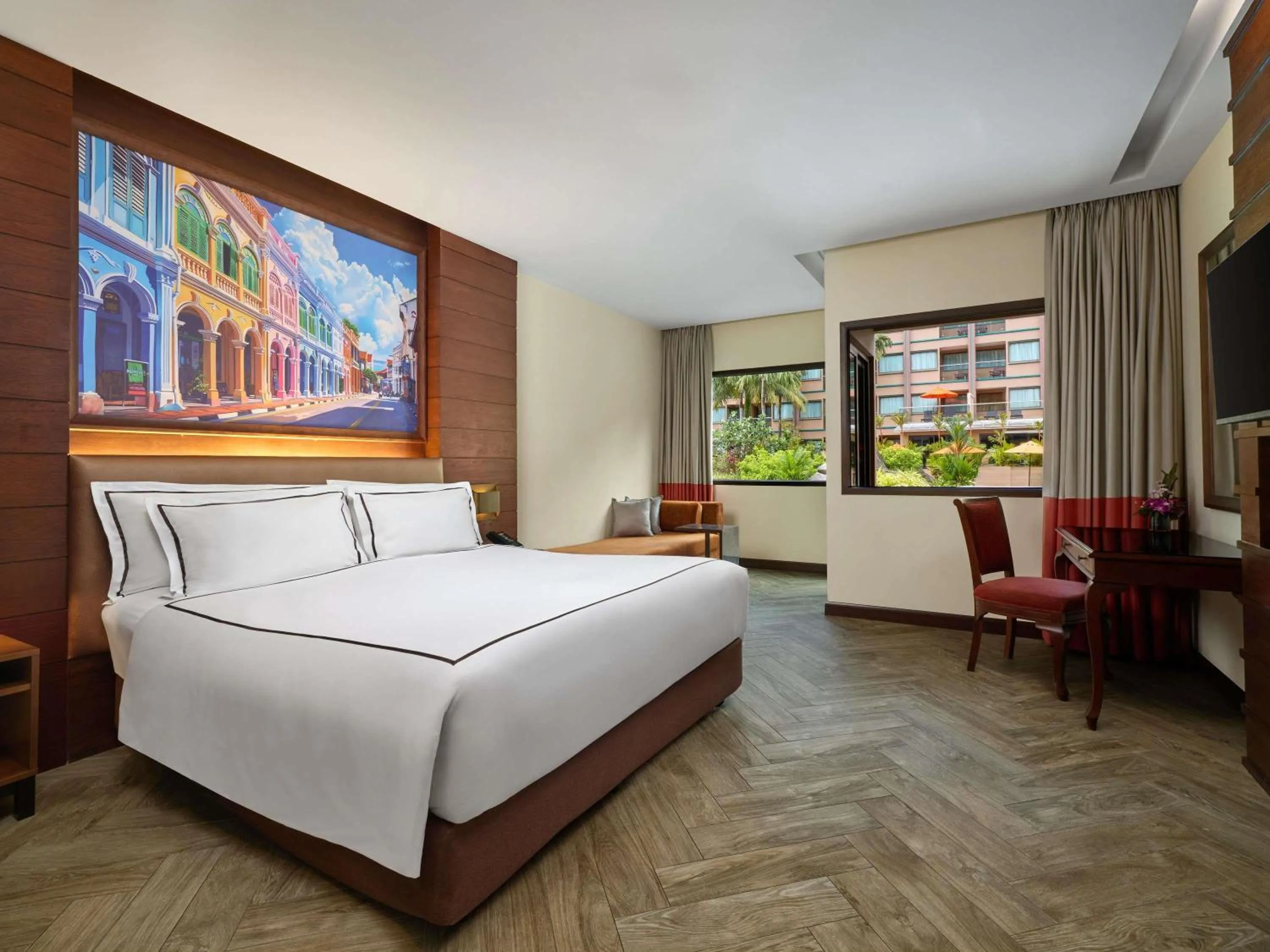 Bedroom, Bed in Novotel Phuket Vintage Park Resort