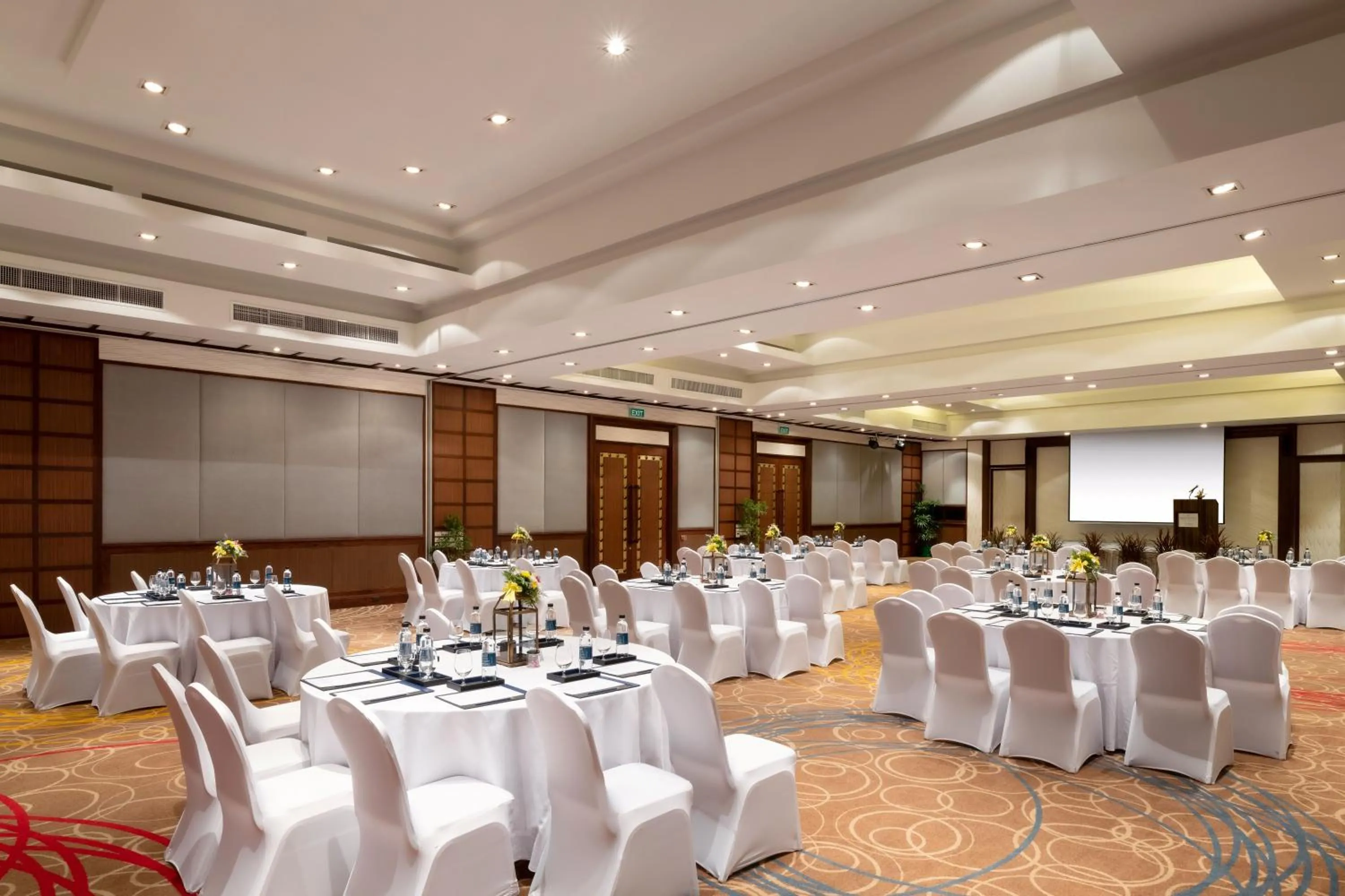 Banquet/Function facilities in Novotel Phuket Vintage Park Resort