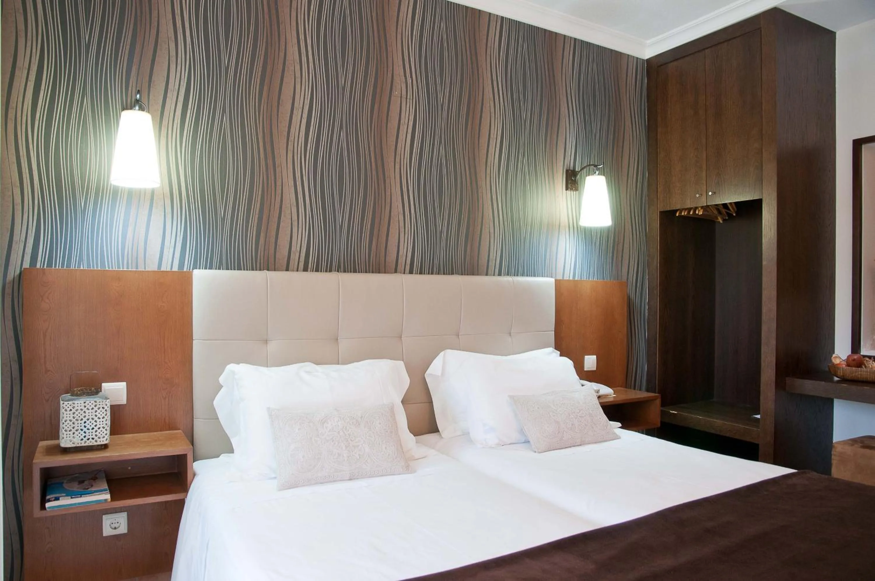 Decorative detail, Bed in Hotel Parque das Laranjeiras