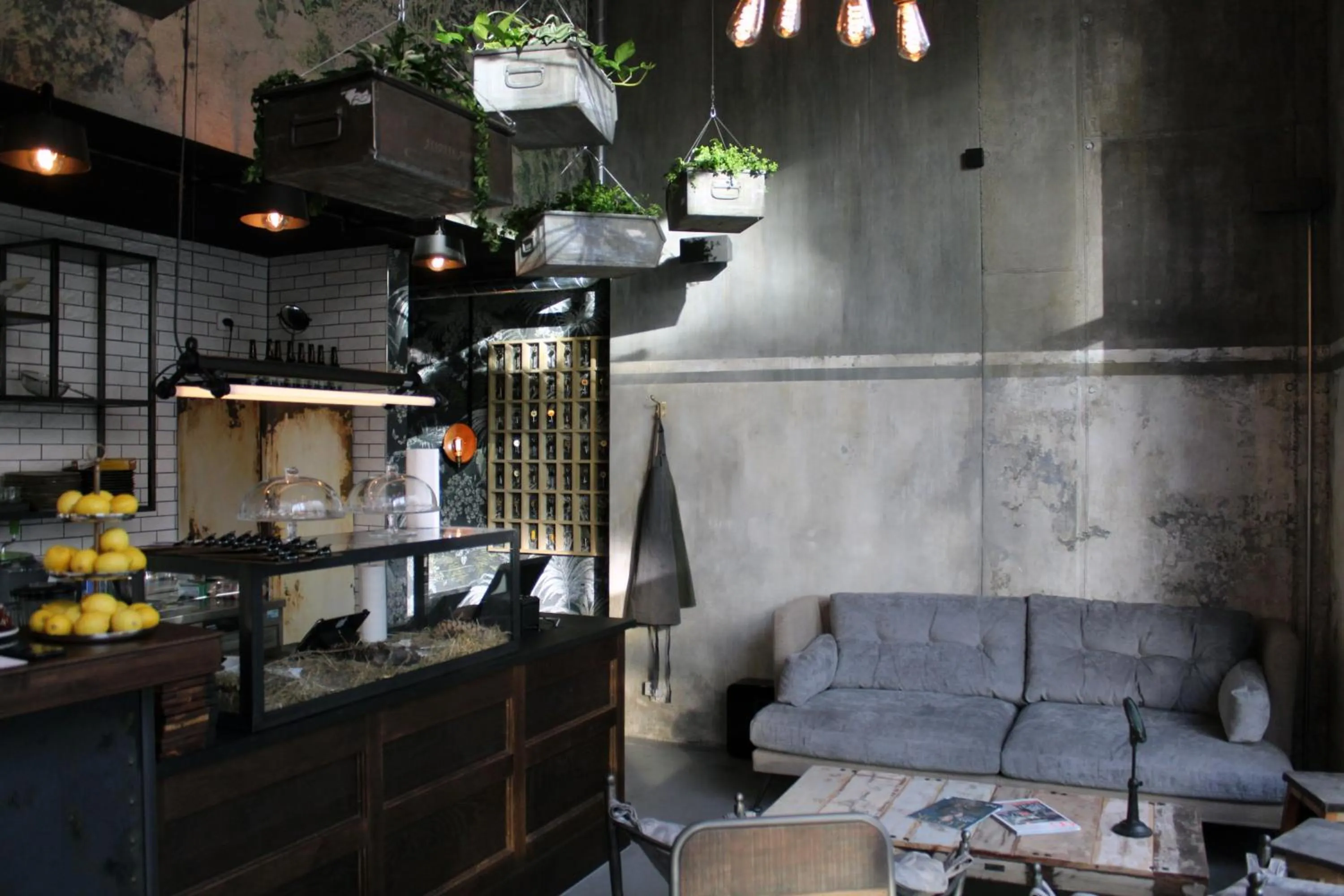 Restaurant/places to eat in Gubelhof Suites