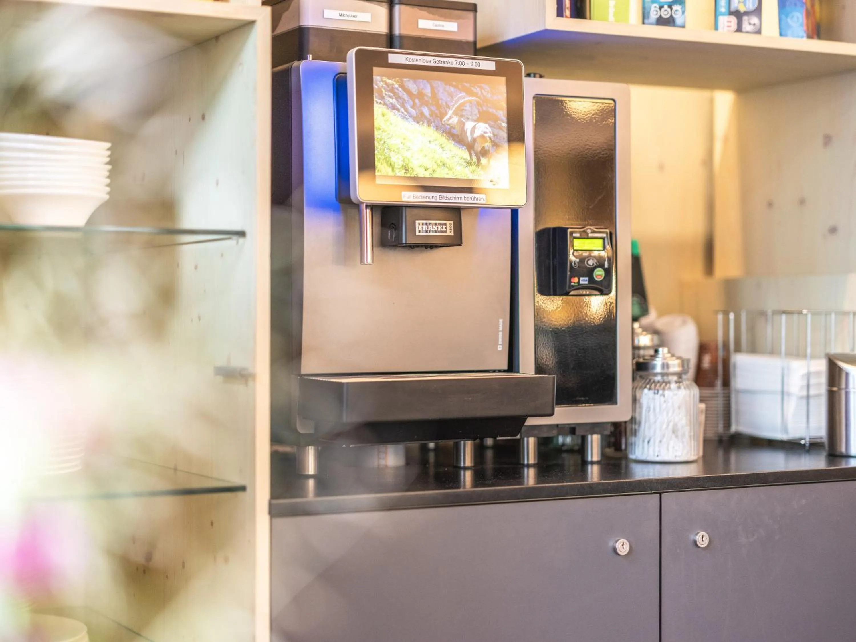Coffee/tea facilities in Lodge Hof Weissbad