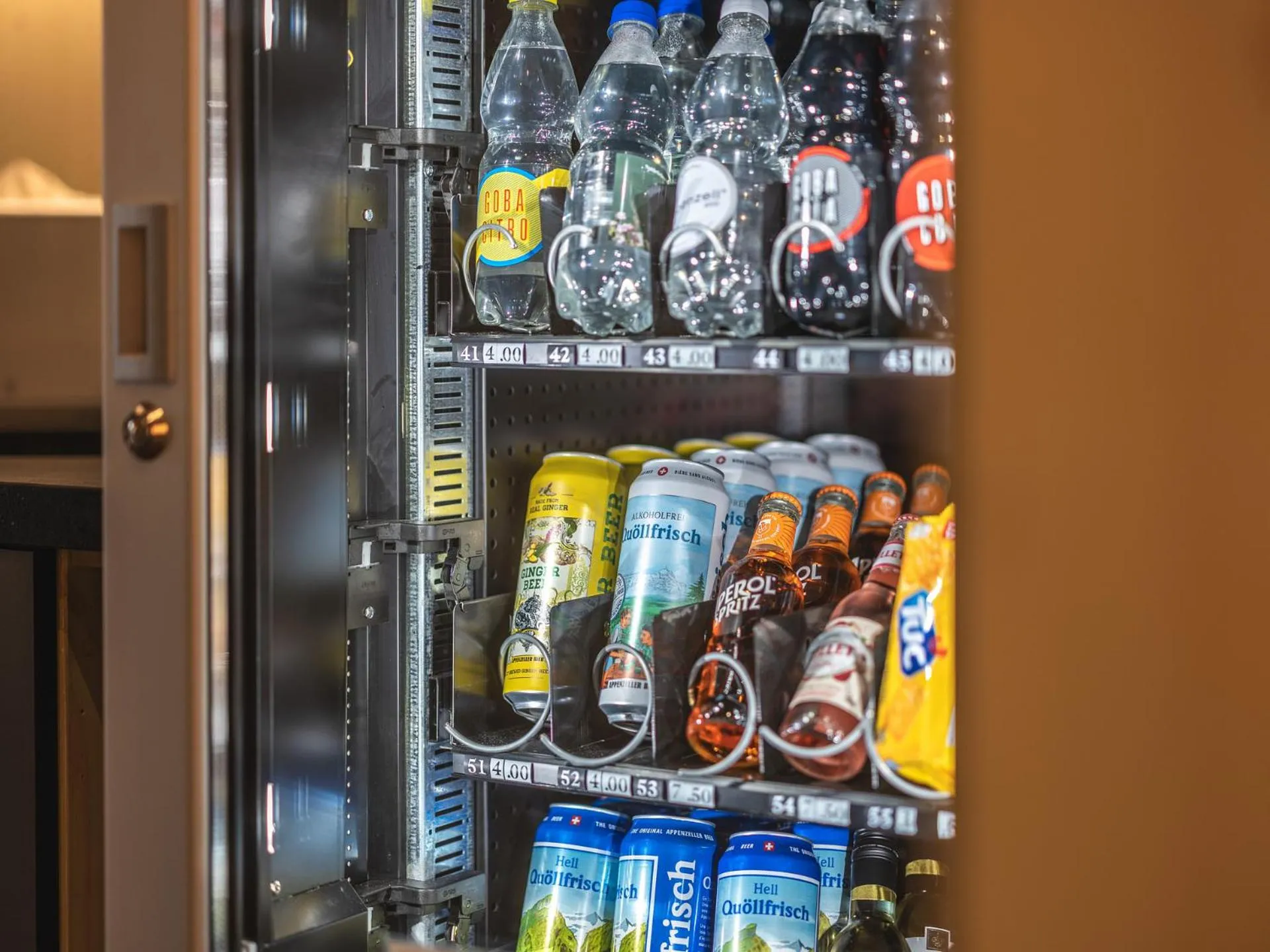 Communal lounge/ TV room in Lodge Hof Weissbad
