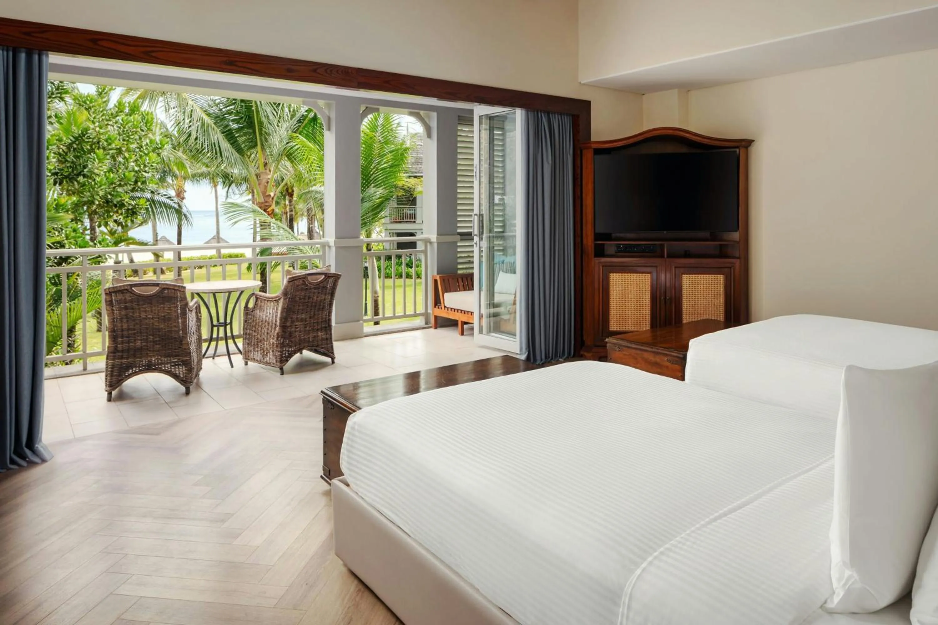 Photo of the whole room, Bed in The St. Regis Le Morne Resort, Mauritius