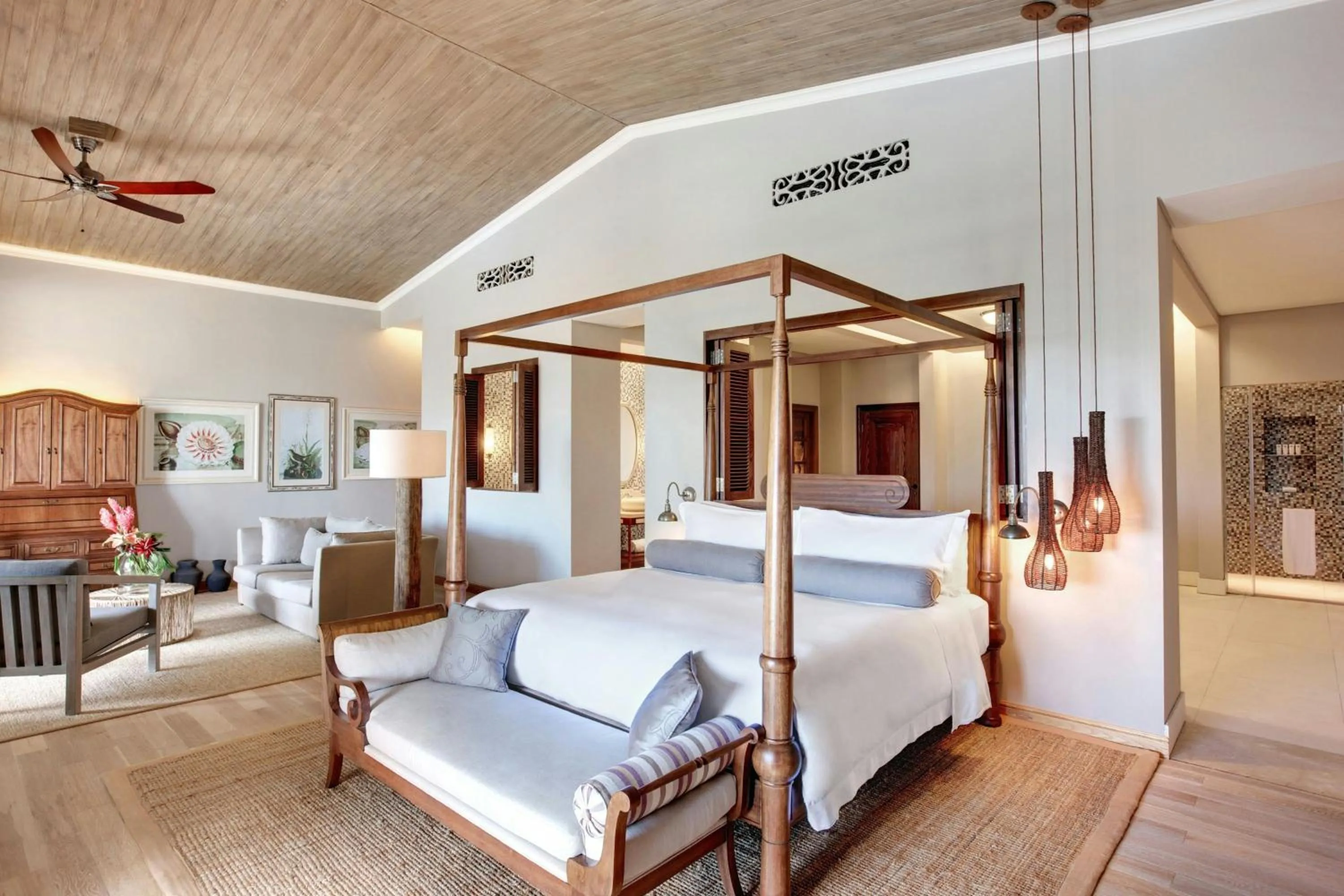 Photo of the whole room, Bed in The St. Regis Le Morne Resort, Mauritius