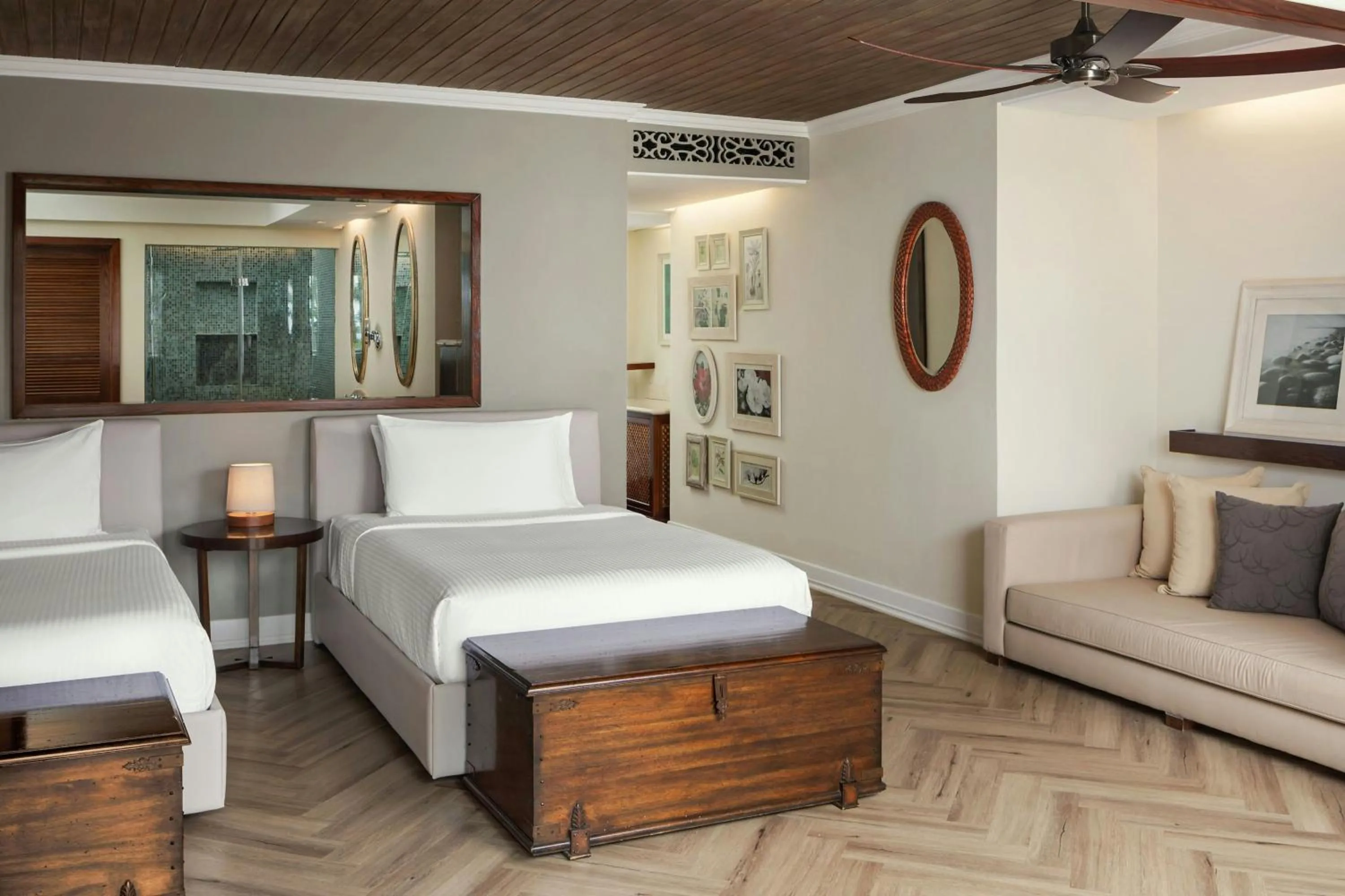 Photo of the whole room, Bed in The St. Regis Le Morne Resort, Mauritius