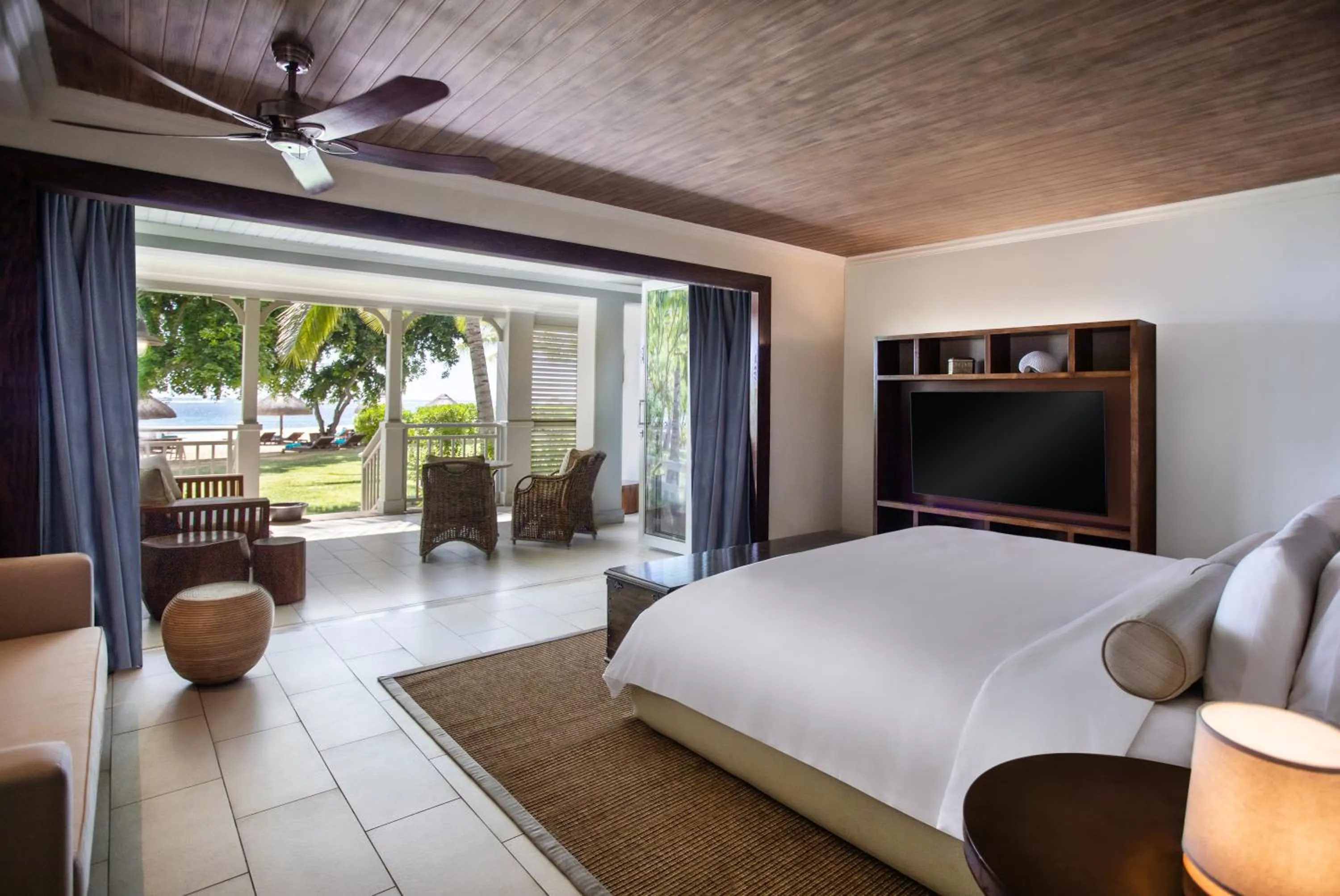 View (from property/room), Bed in JW Marriott Mauritius Resort