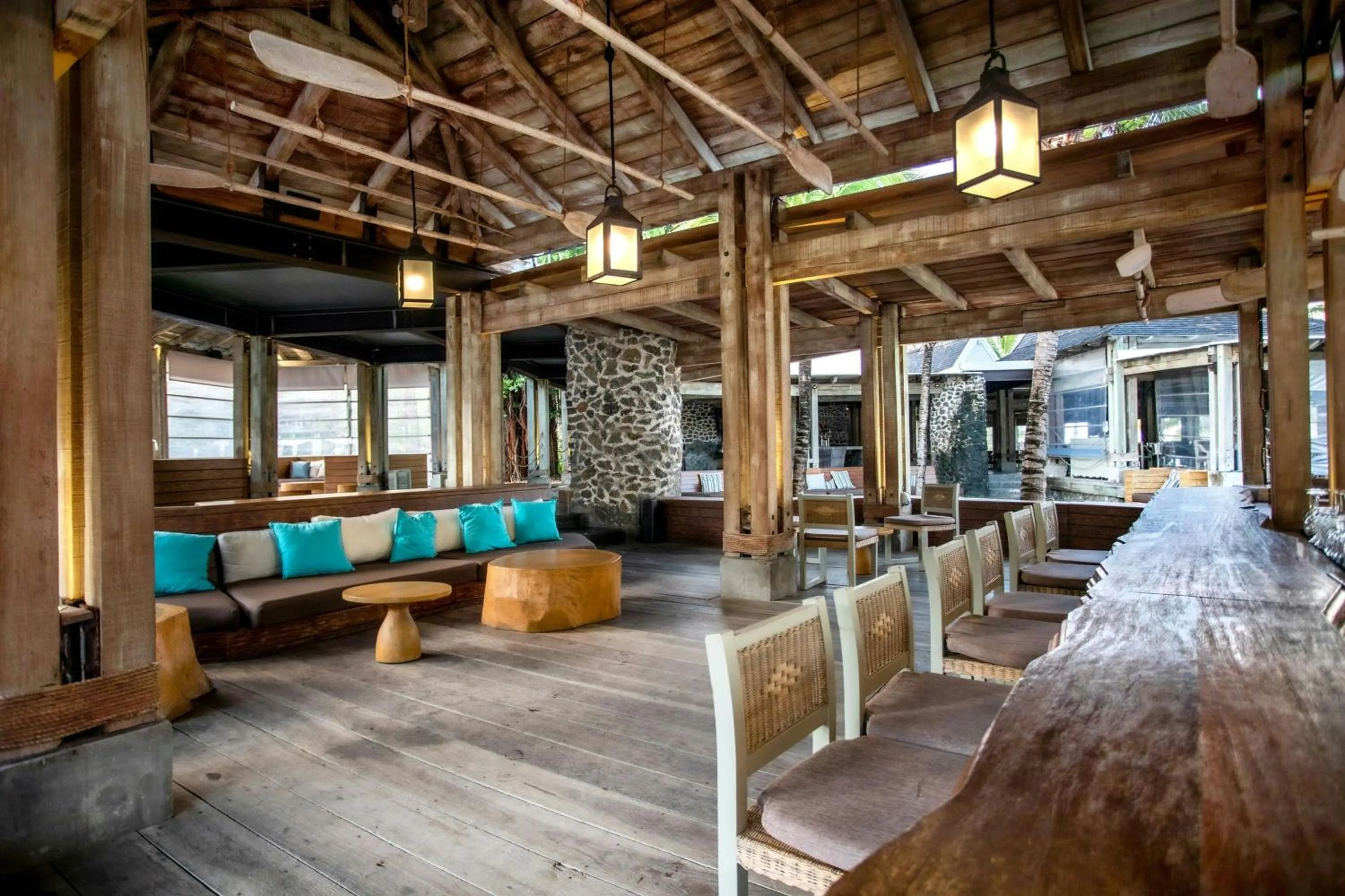 Lounge or bar in The St. Regis Le Morne Resort, Mauritius