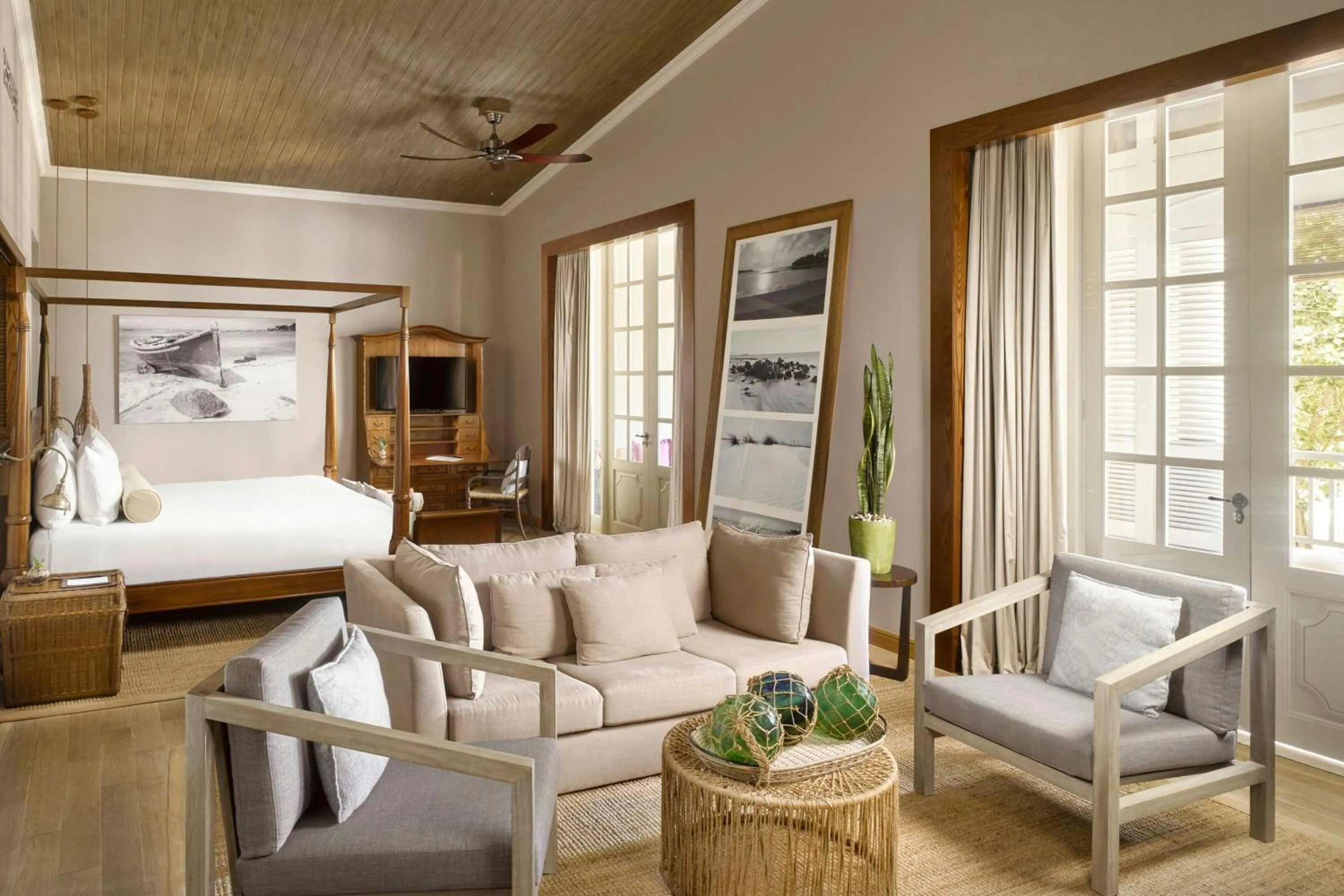 Bedroom in The St. Regis Le Morne Resort, Mauritius