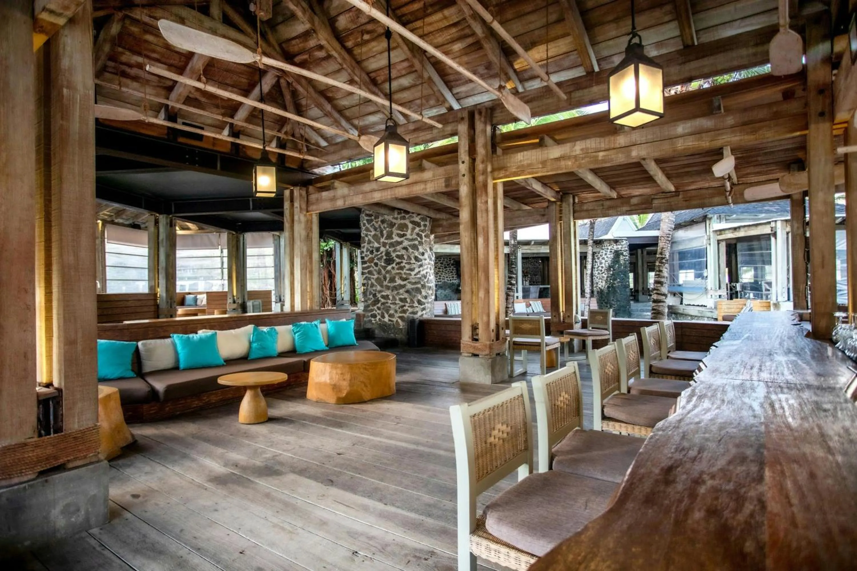 Lounge or bar in The St. Regis Le Morne Resort, Mauritius