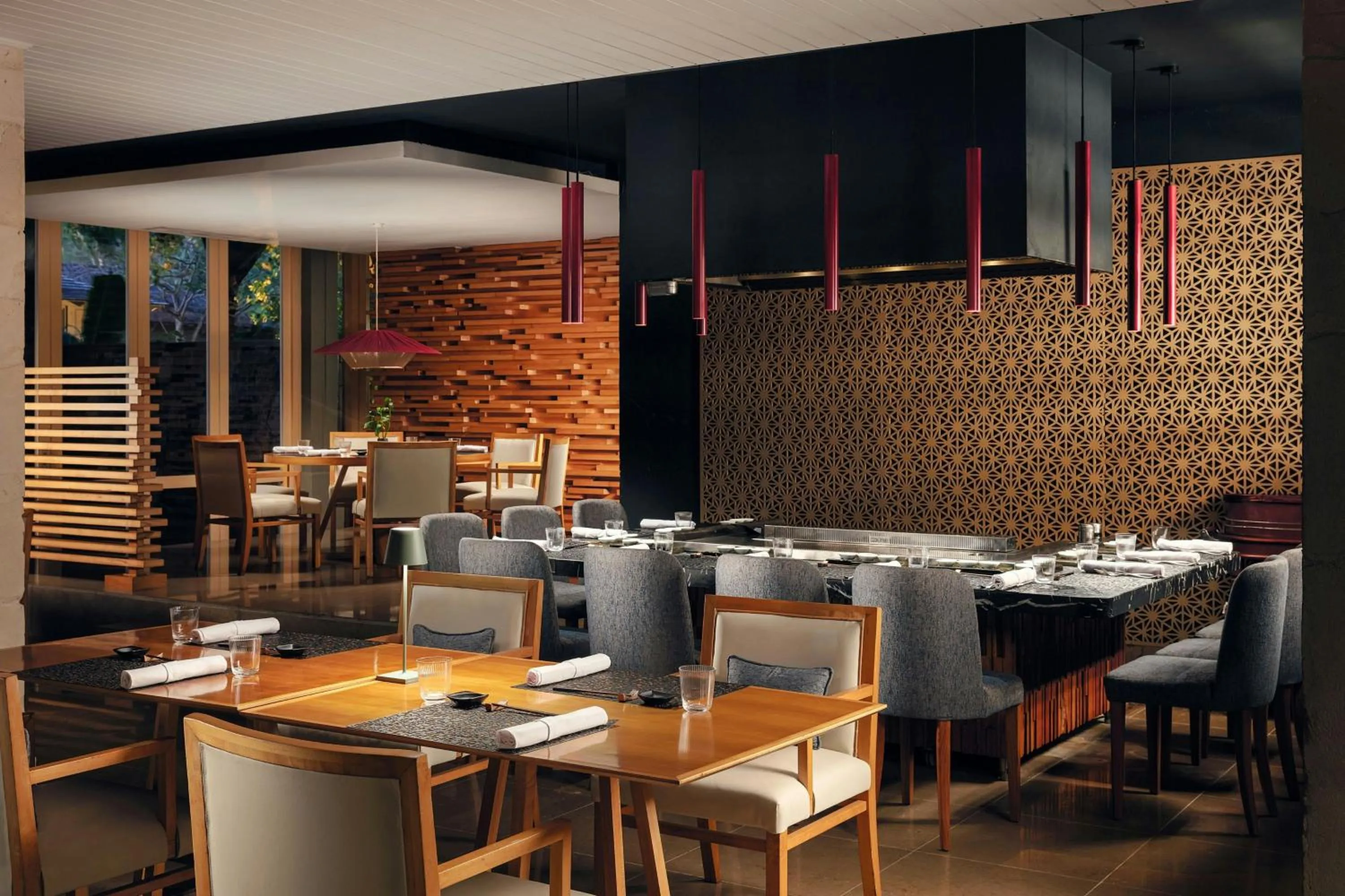 Restaurant/places to eat in The St. Regis Le Morne Resort, Mauritius