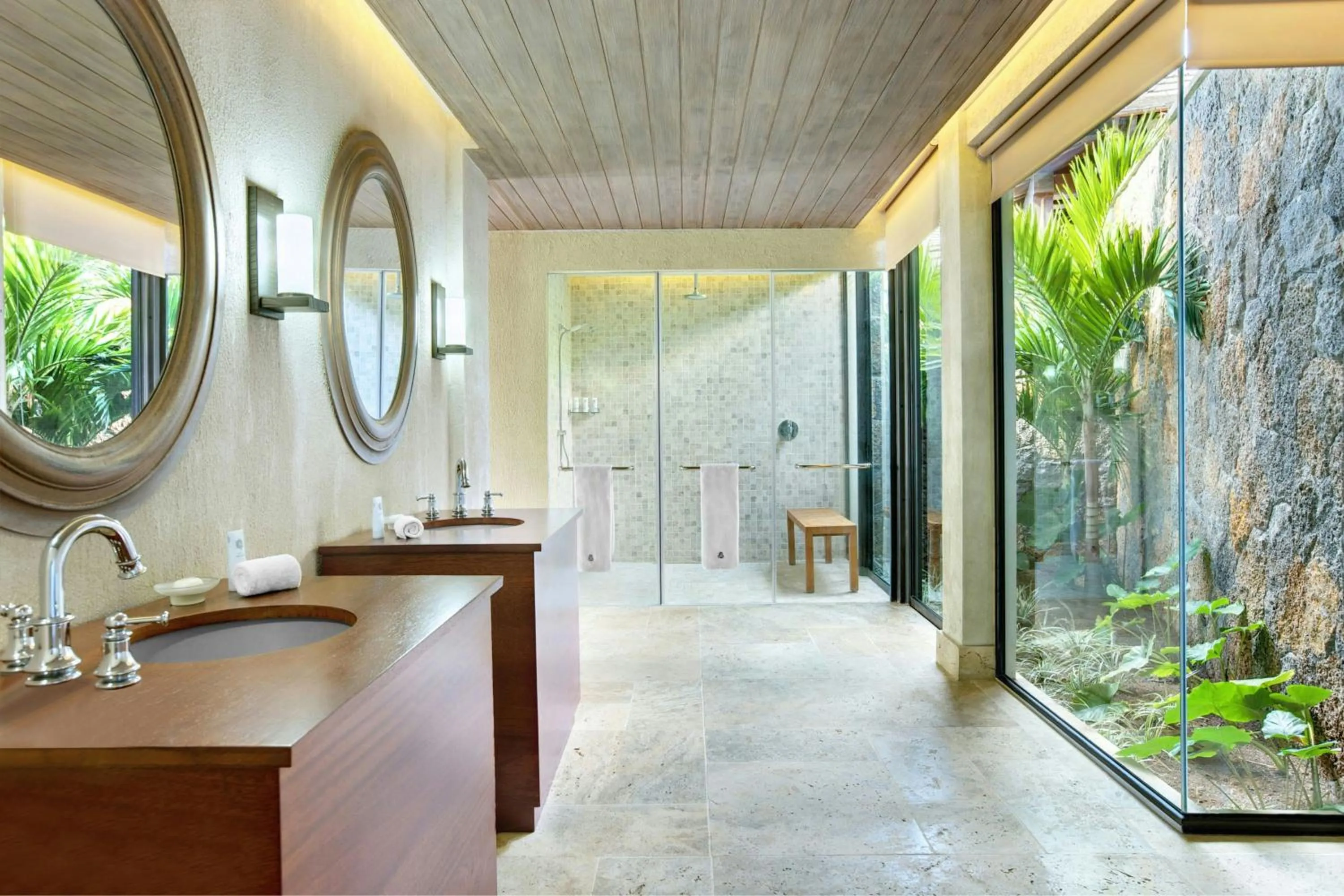 Bathroom in The St. Regis Le Morne Resort, Mauritius
