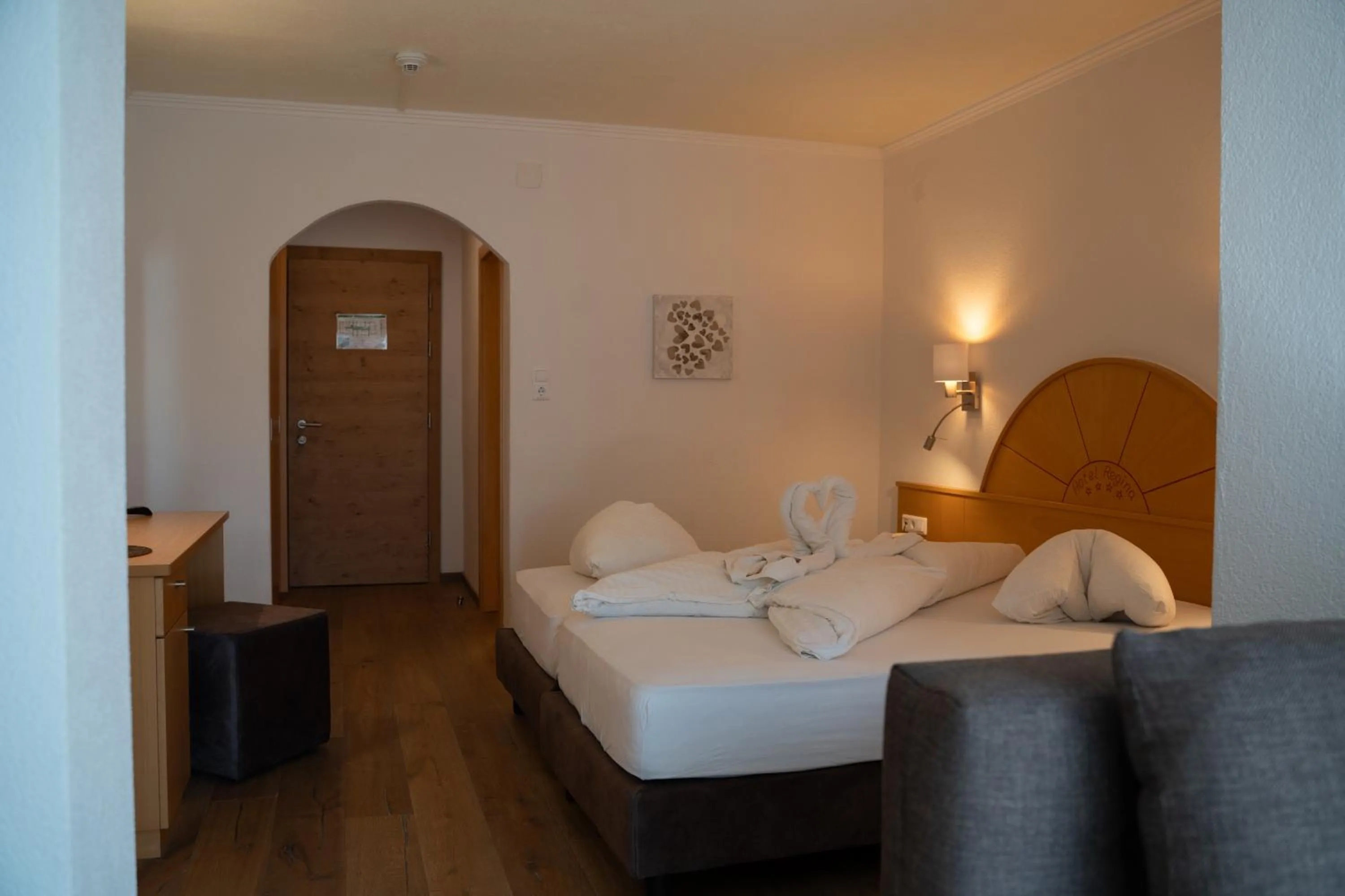 Photo of the whole room, Bed in Alpenhotel Regina