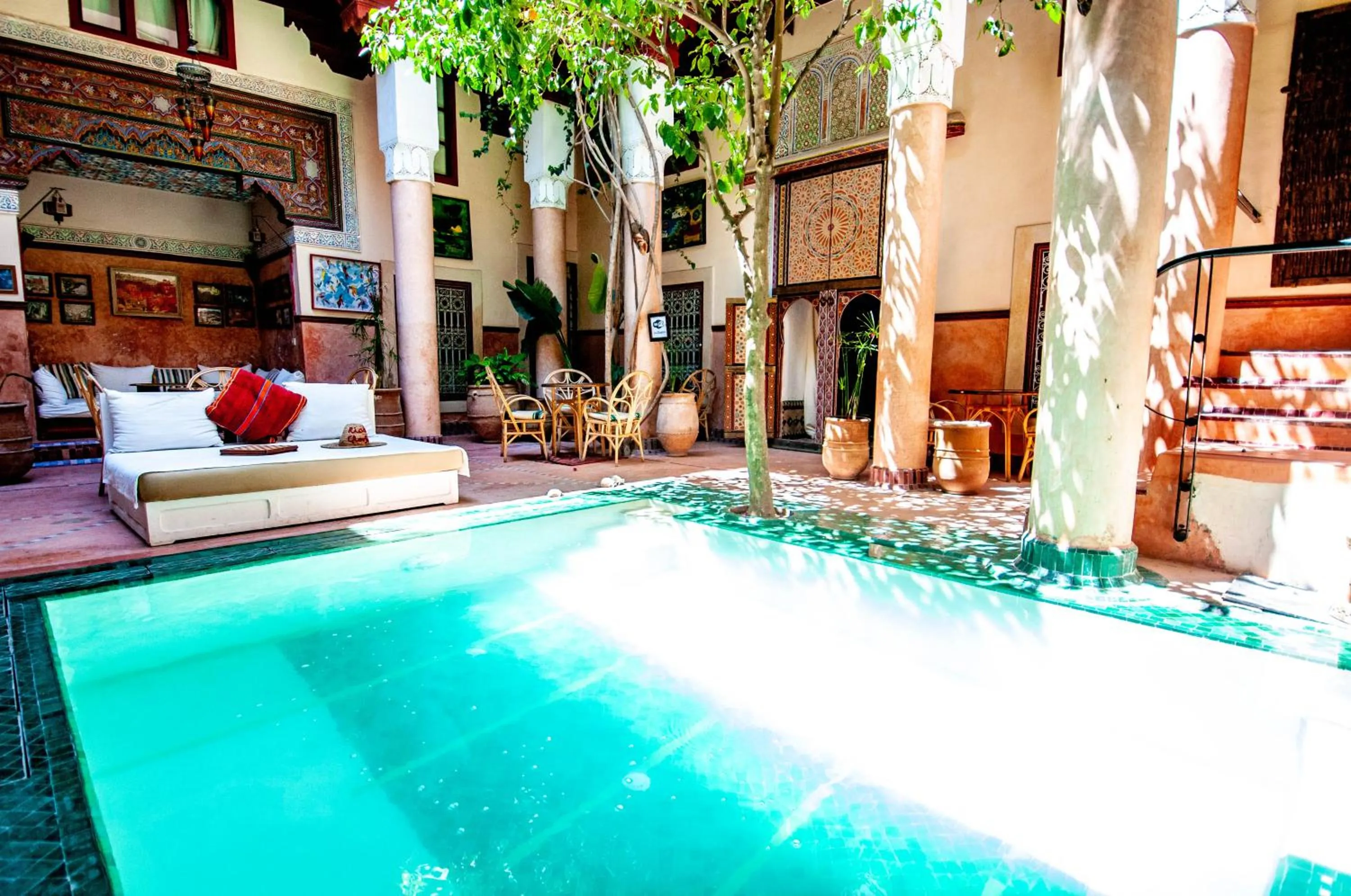 Swimming pool in Riad Chorfa