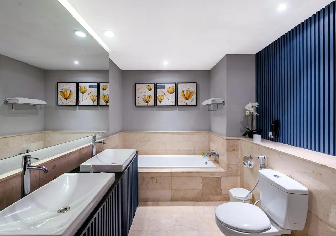Bathroom in Oakwood Hotel & Apartments Taman Mini Jakarta