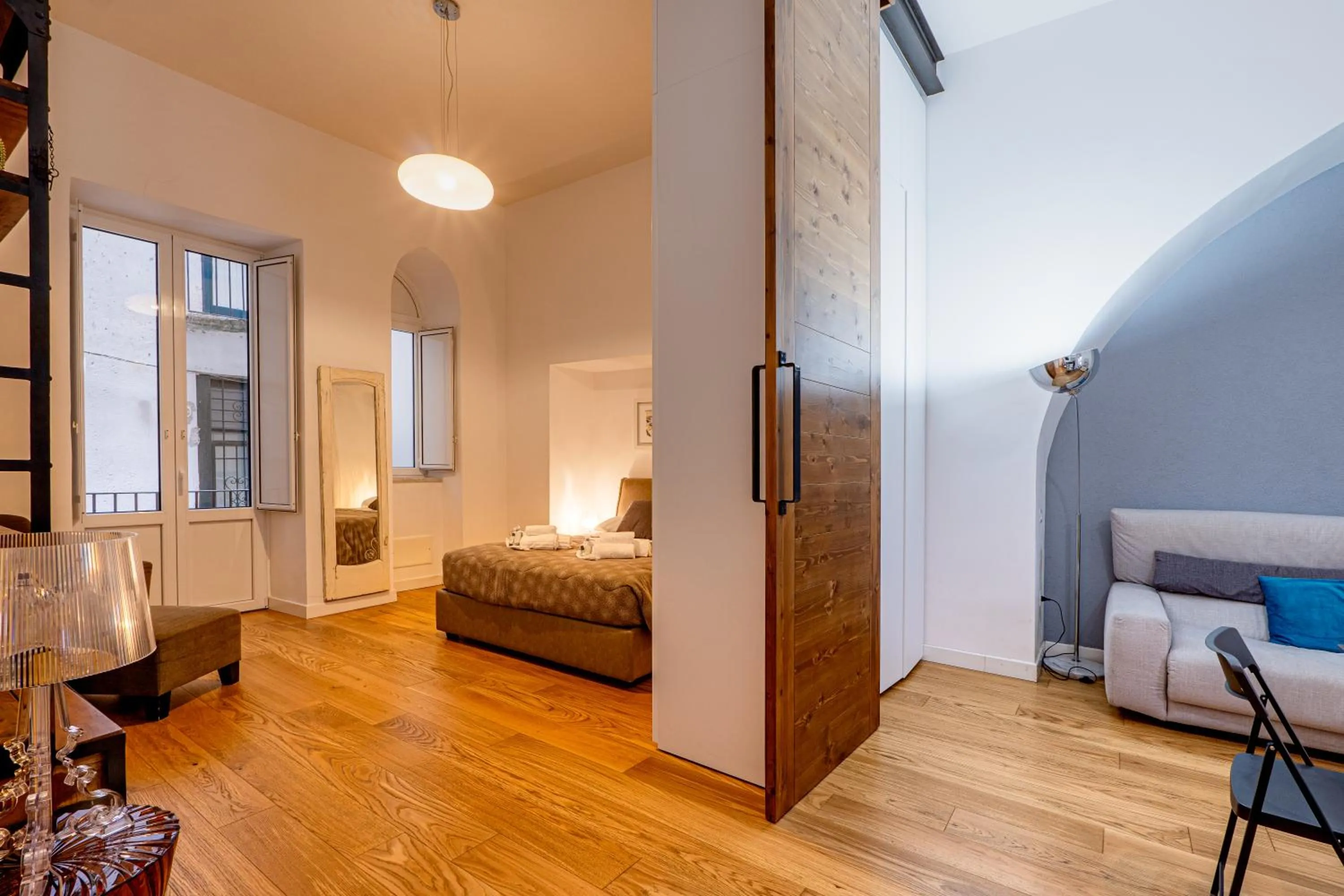 Photo of the whole room, Bed in GuestHost - Dimora del Barone