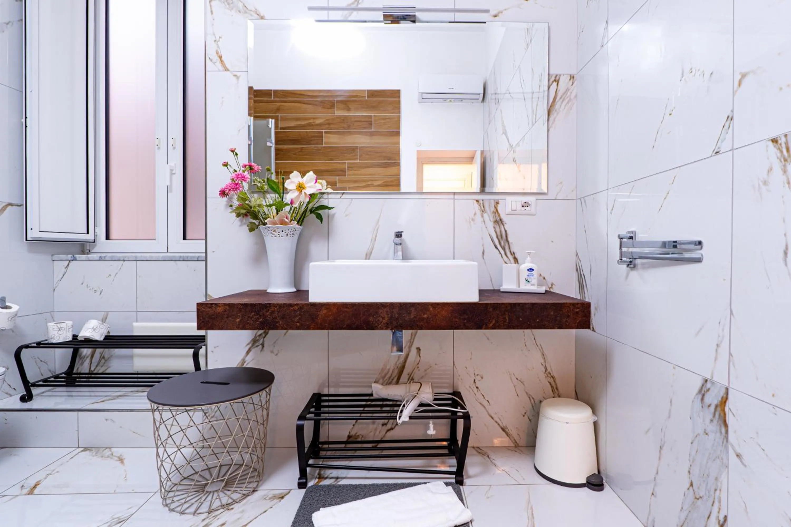 Bathroom in GuestHost - Dimora del Barone