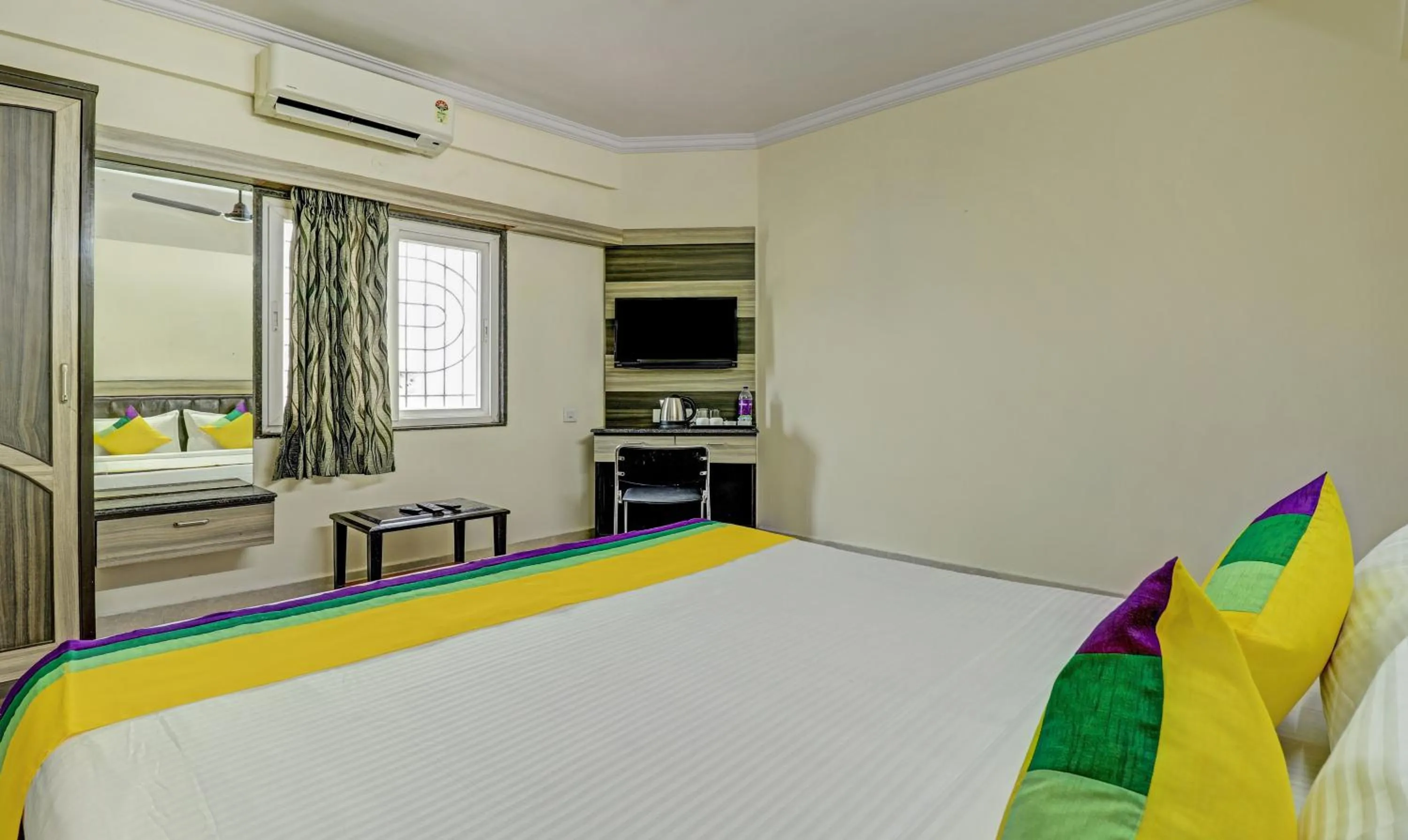 TV and multimedia, Bed in Eesha Elite