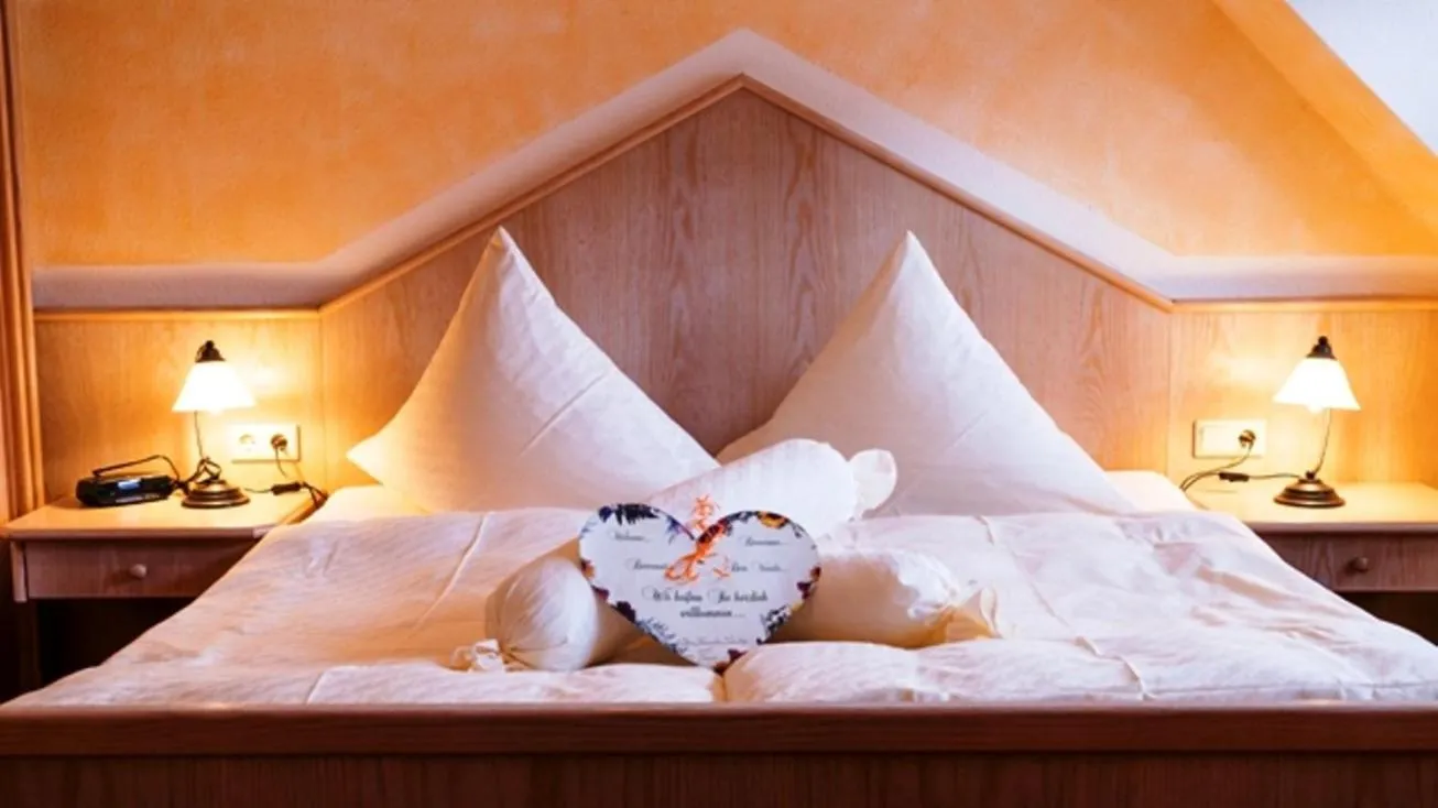 Decorative detail, Bed in Hotel Birkenhof Garni