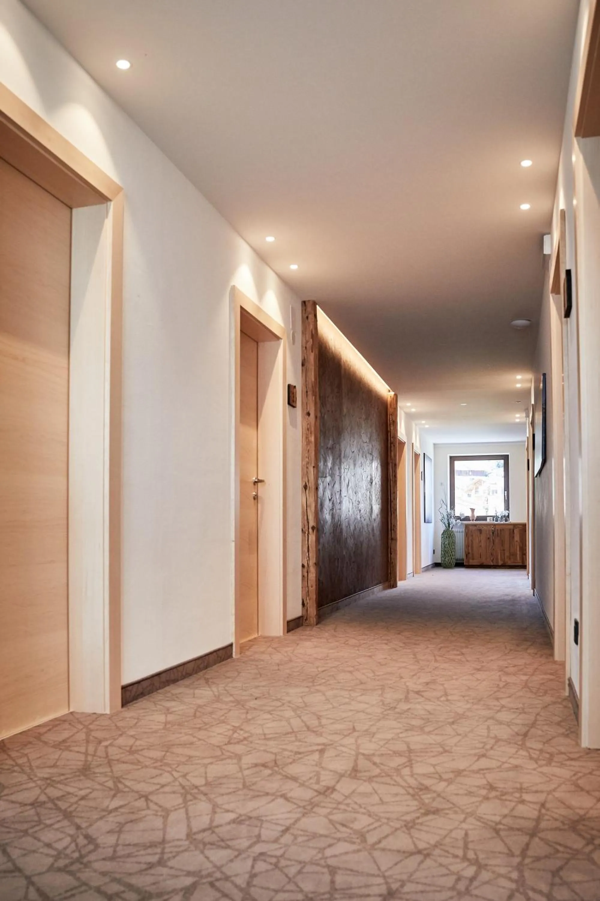 Area and facilities in Hotel Garni Savoy - new opening