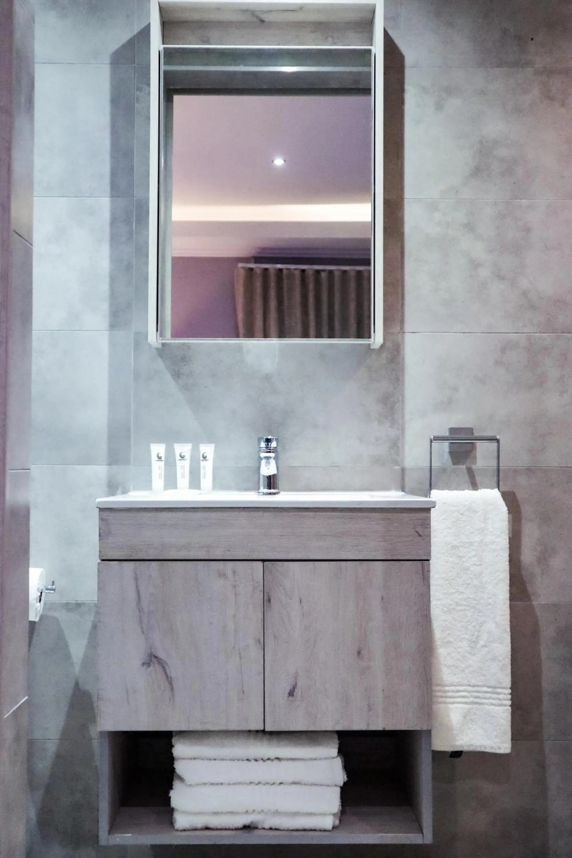 Bathroom in Cascades Guest Lodge