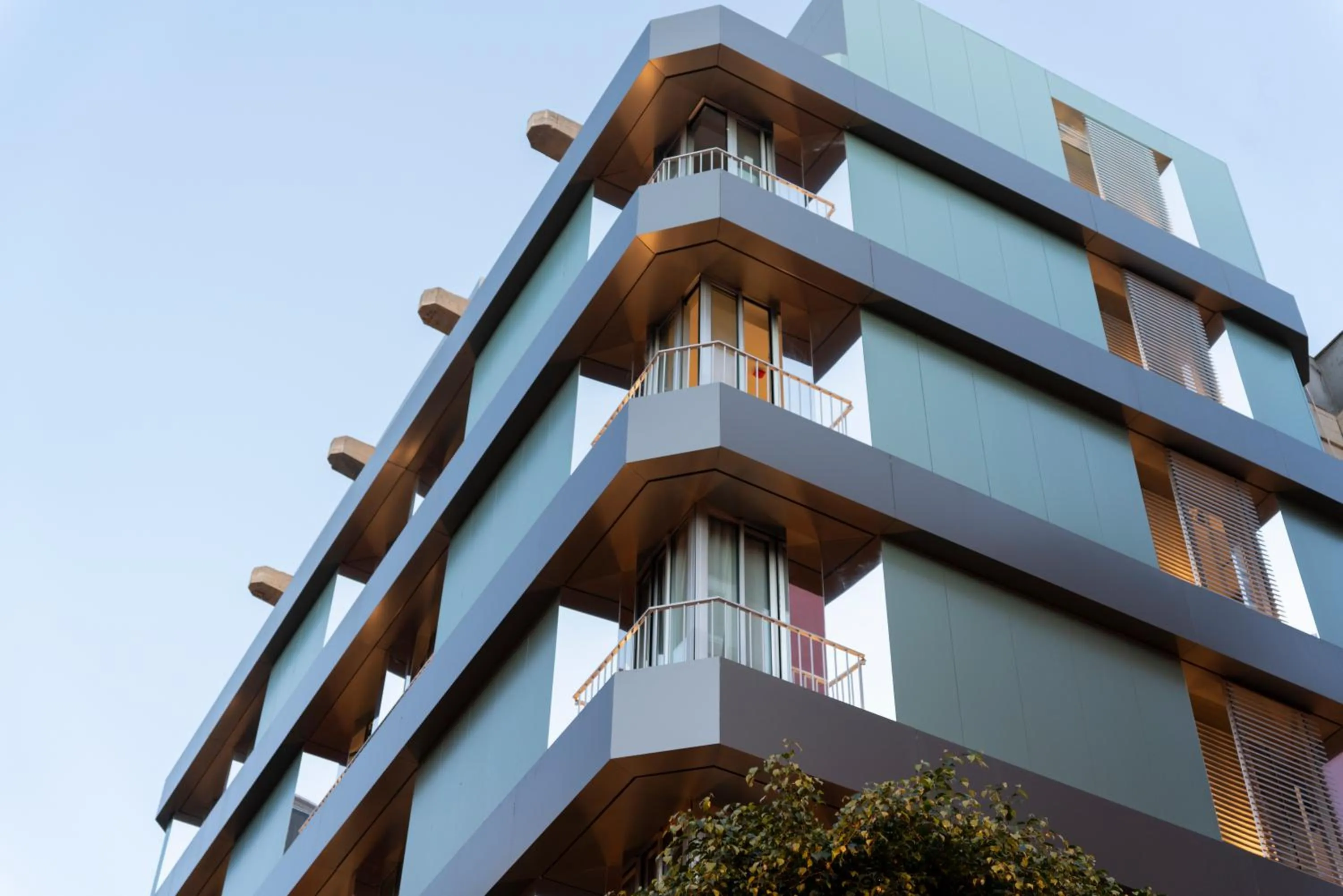 Property building in Occidental Las Canteras