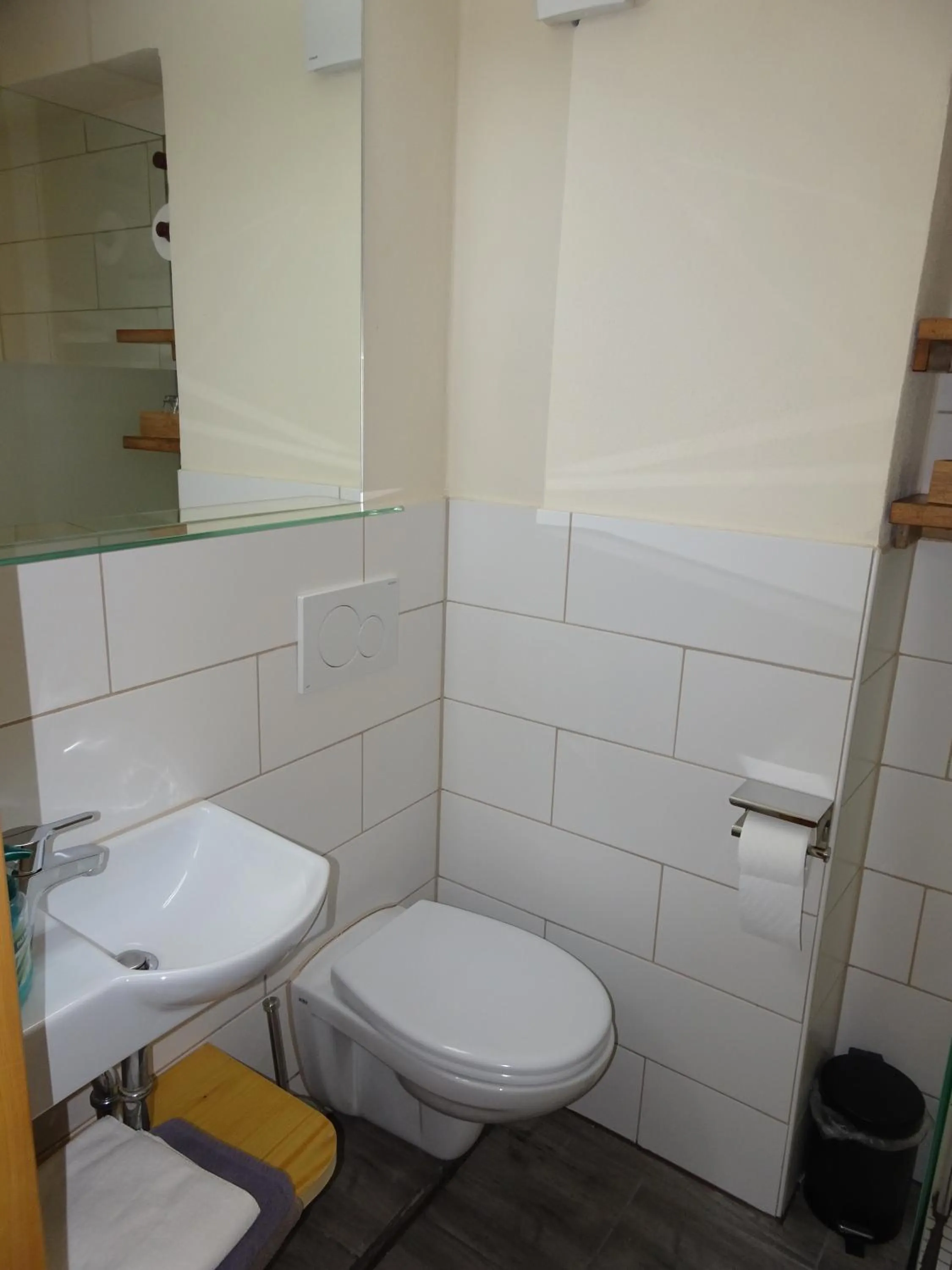 Shower in Wirgarten Antik Hotel