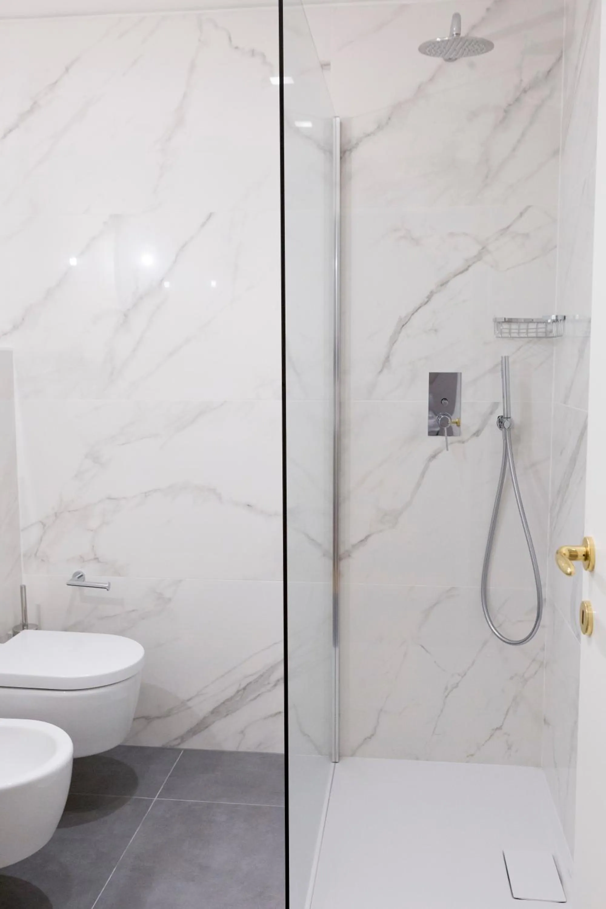 Bathroom in Trieste 411 - Rooms & Apartments