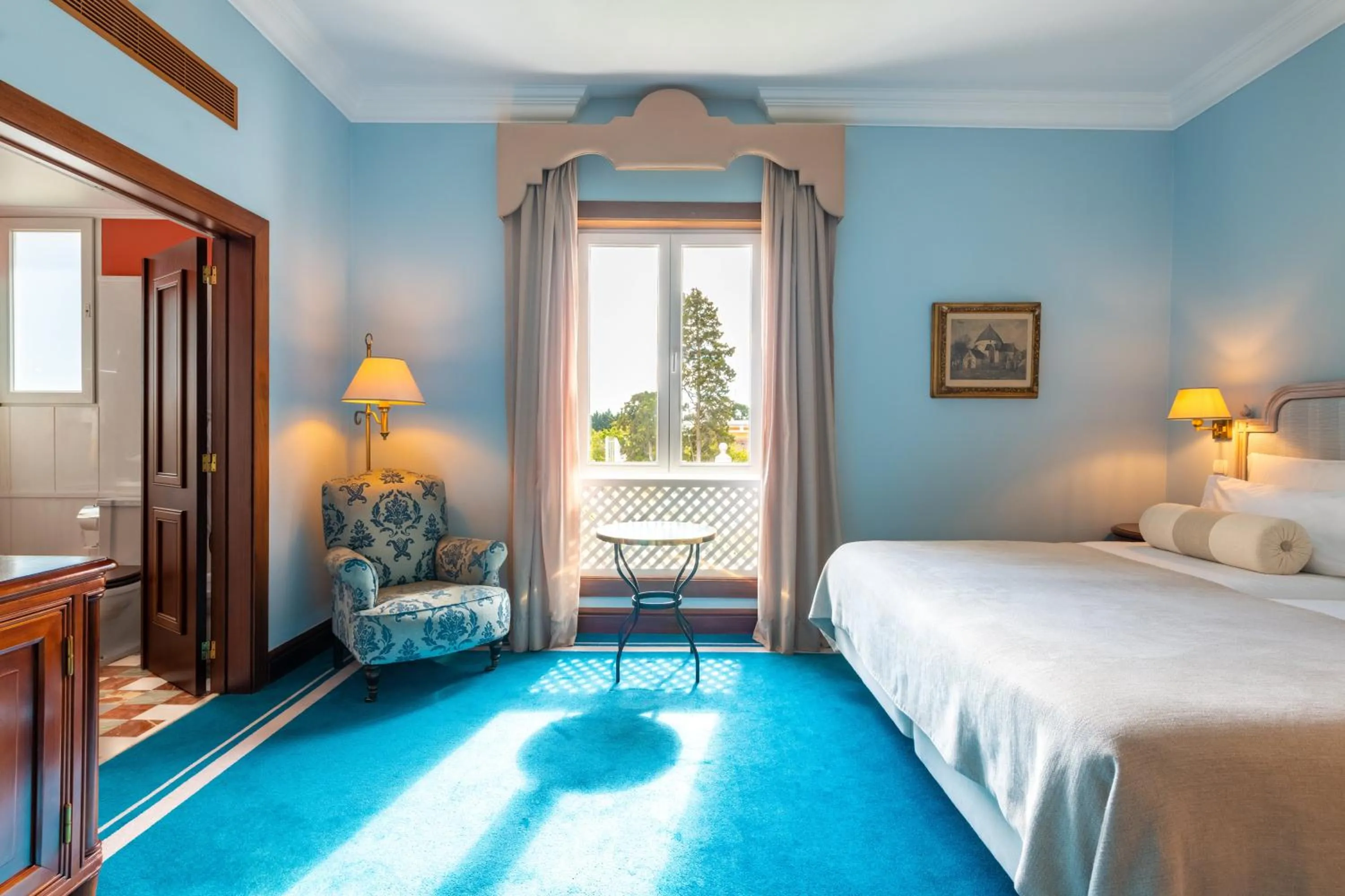 Bedroom, Bed in Pestana Palace Lisboa Hotel & National Monument - The Leading Hotels of the World