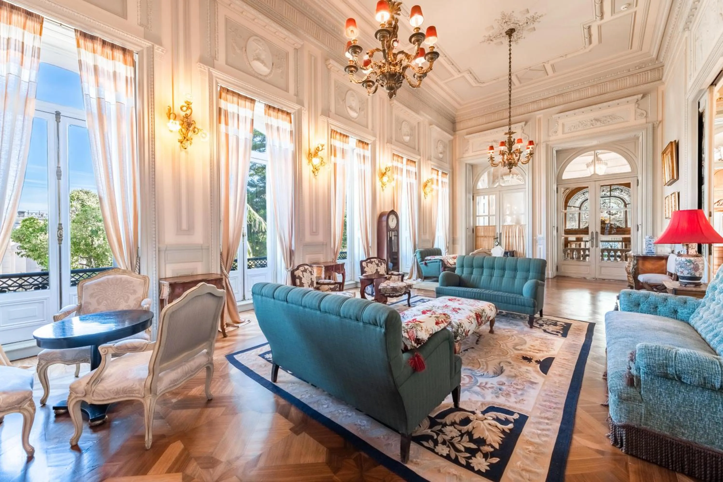 Living room in Pestana Palace Lisboa Hotel & National Monument - The Leading Hotels of the World