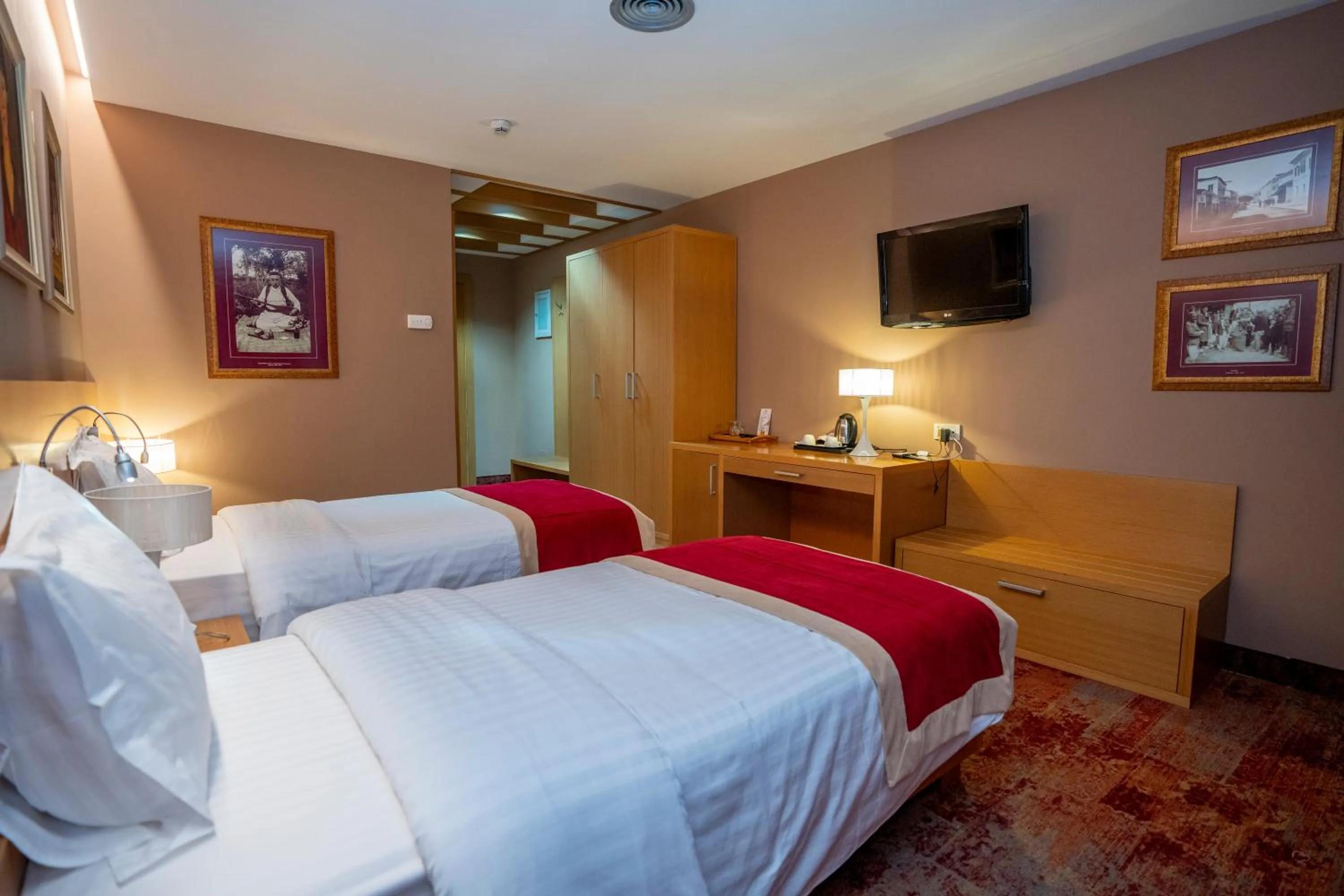 Bed in Hotel Colosseo & Spa