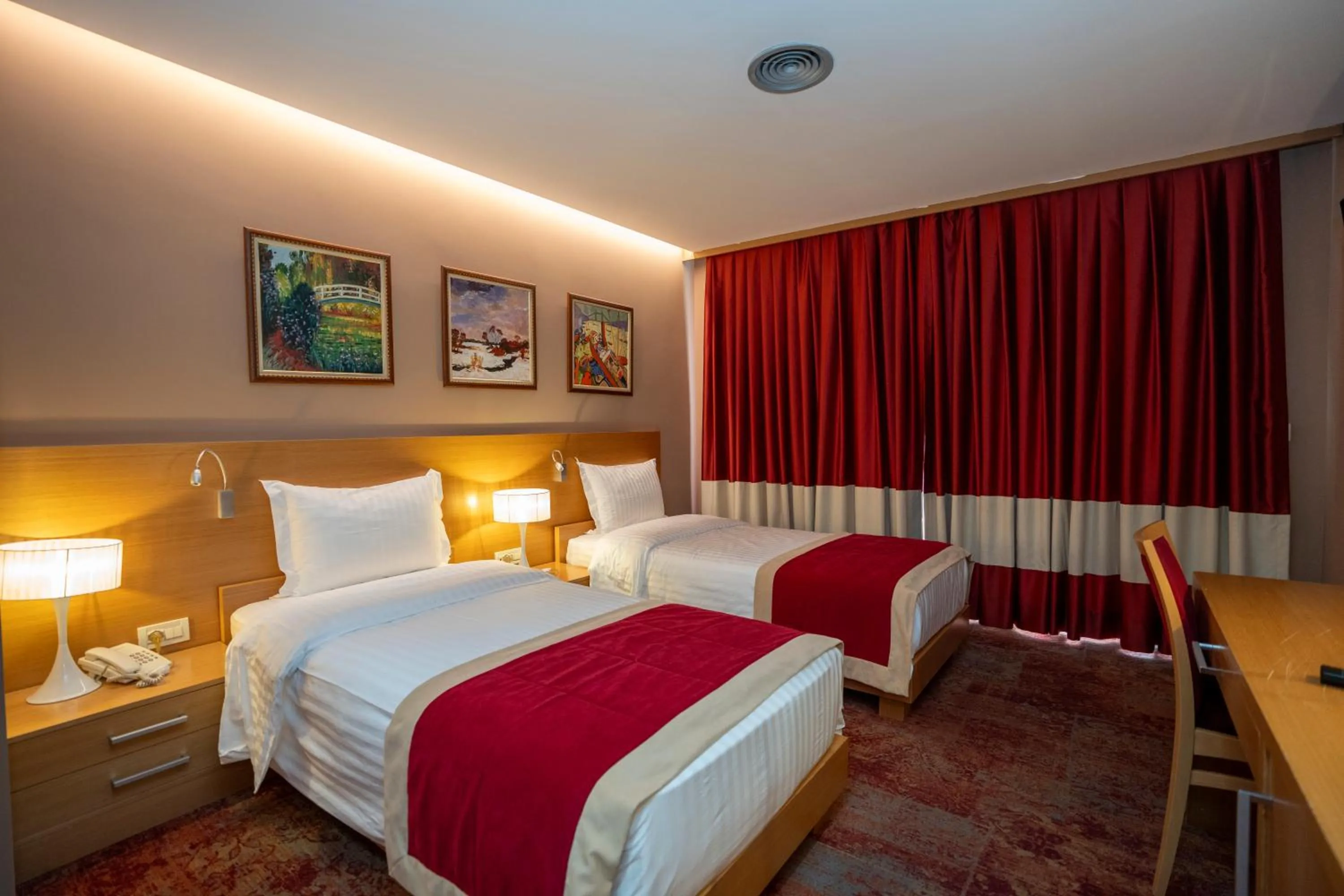 Bed in Hotel Colosseo & Spa